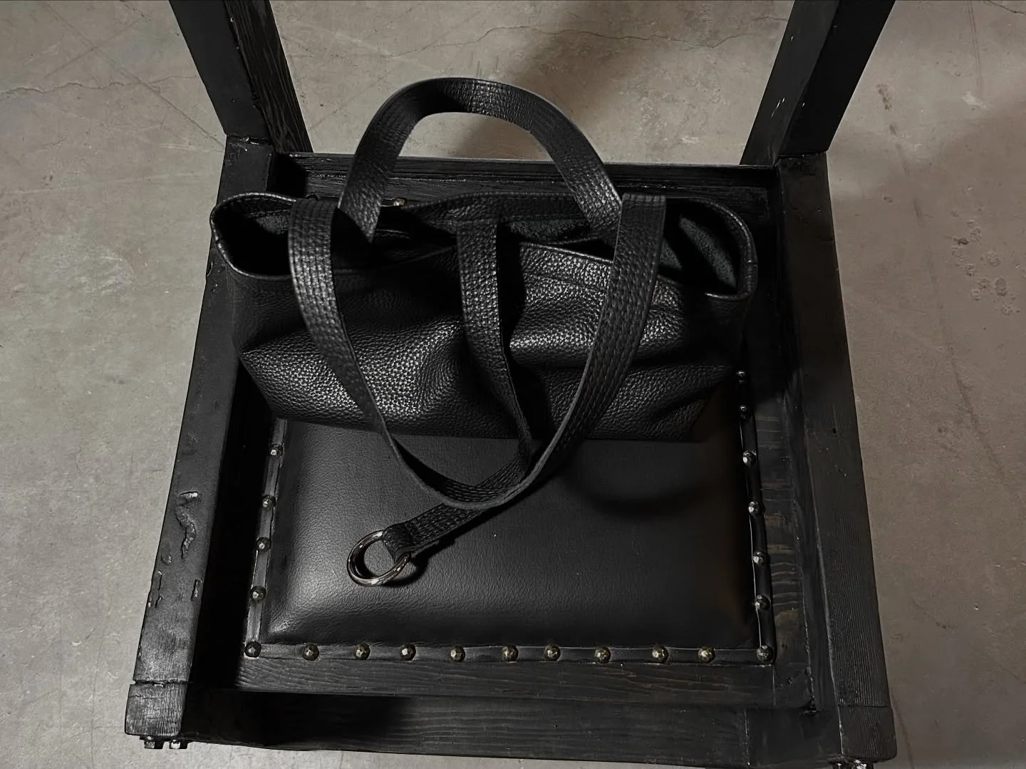 ALL LEATHER AND SUEDE BAGS &amp; ALL CROSS BAGS RESTOCKING ON FRIDAY, OCTOBER 10TH AT 12PM (PST)

🔗

Please note as this time, due to tariffs, shipping has been temporarily paused to the US - Hoping to have this issue resolved soon for the next rest