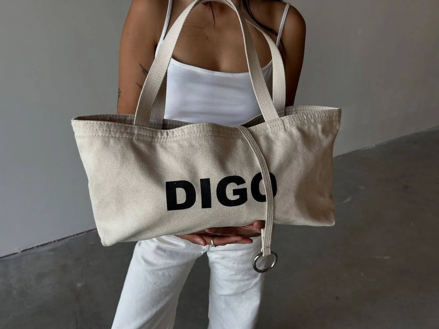 END OF SUMMER OFFERING 

SCREEN PRINTED IN VICTORIA, BC BY @print_hole