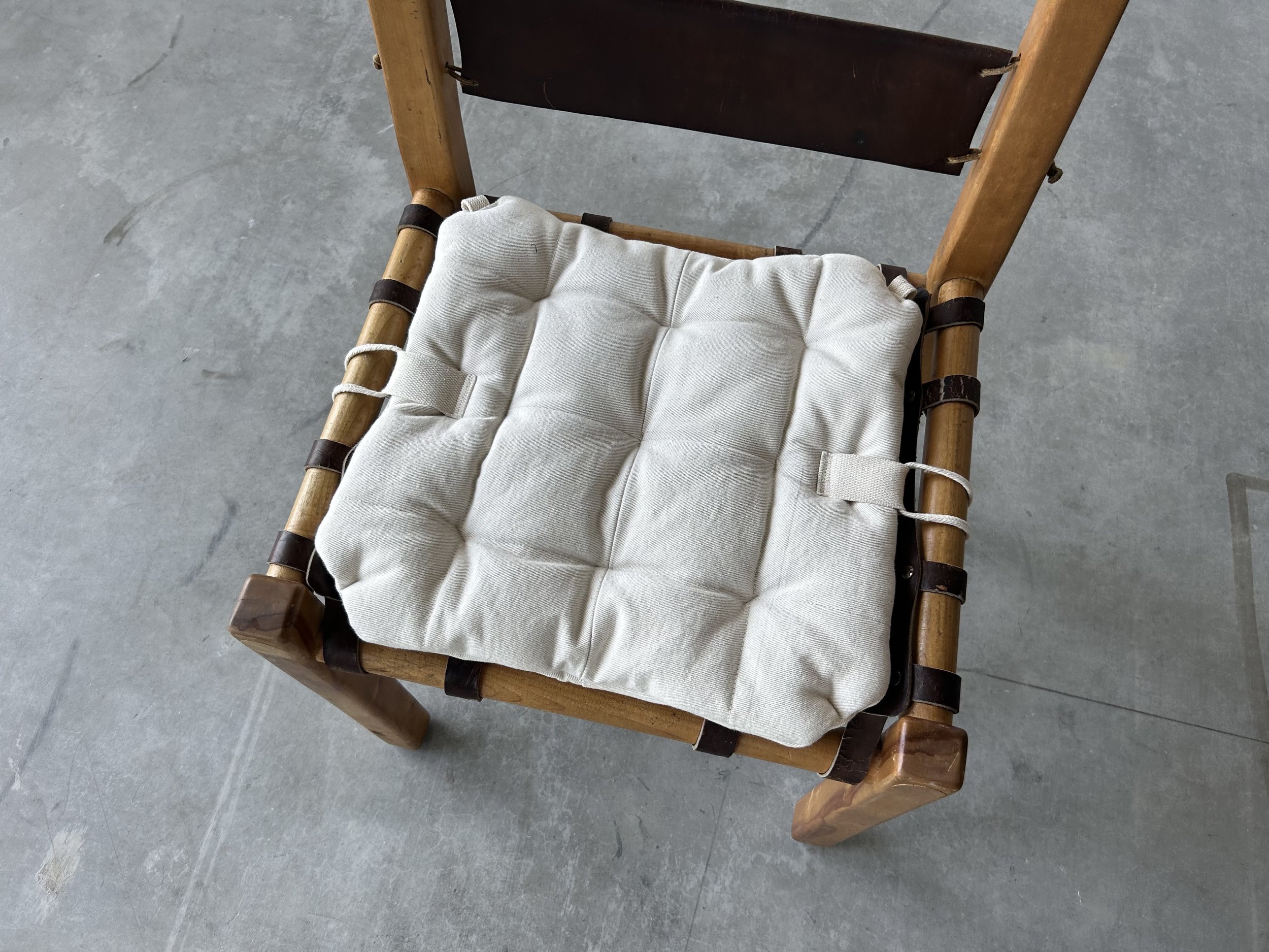 SQAURE CUSHION