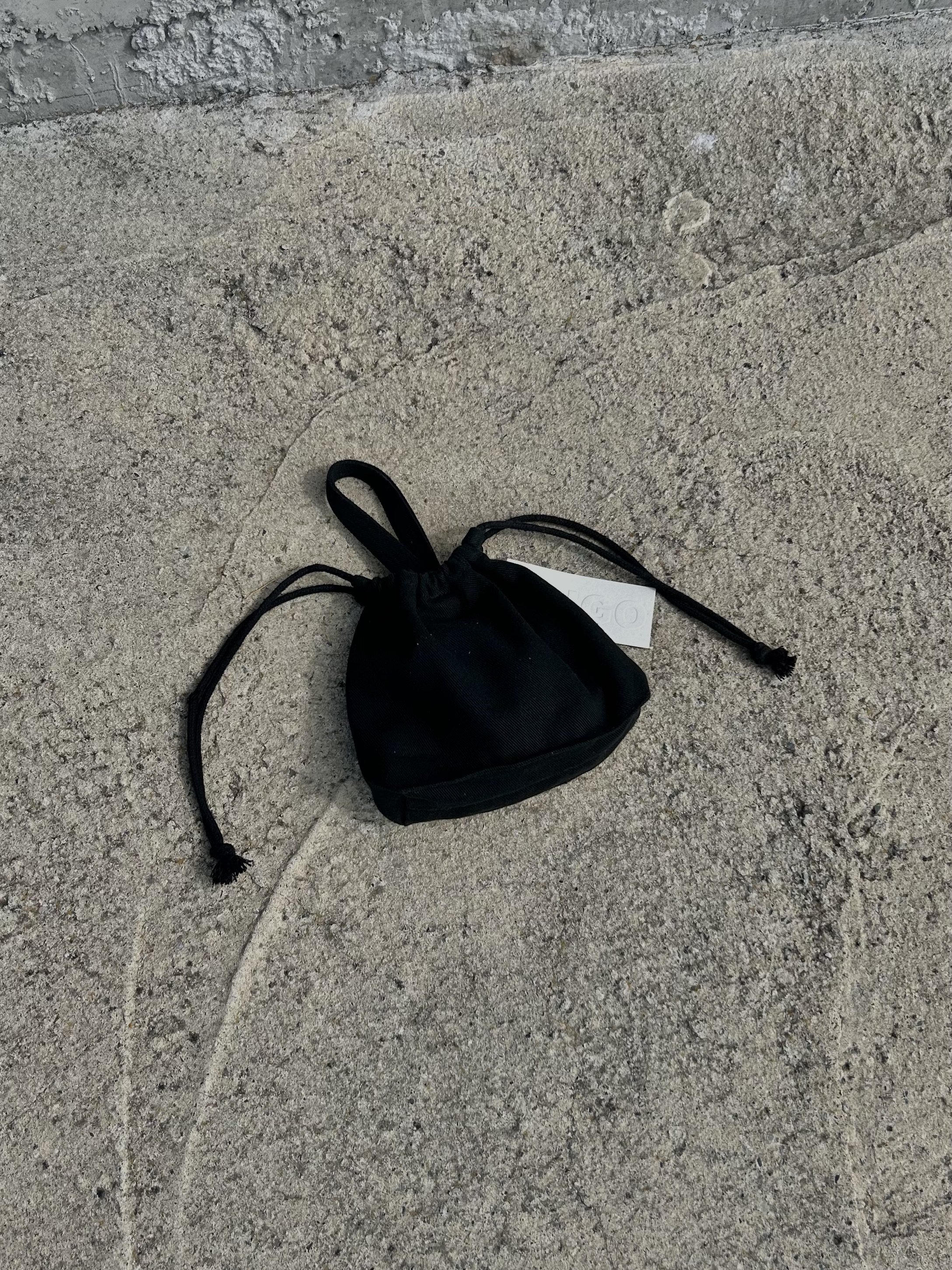DIGO WRIST POUCH 5.jpg