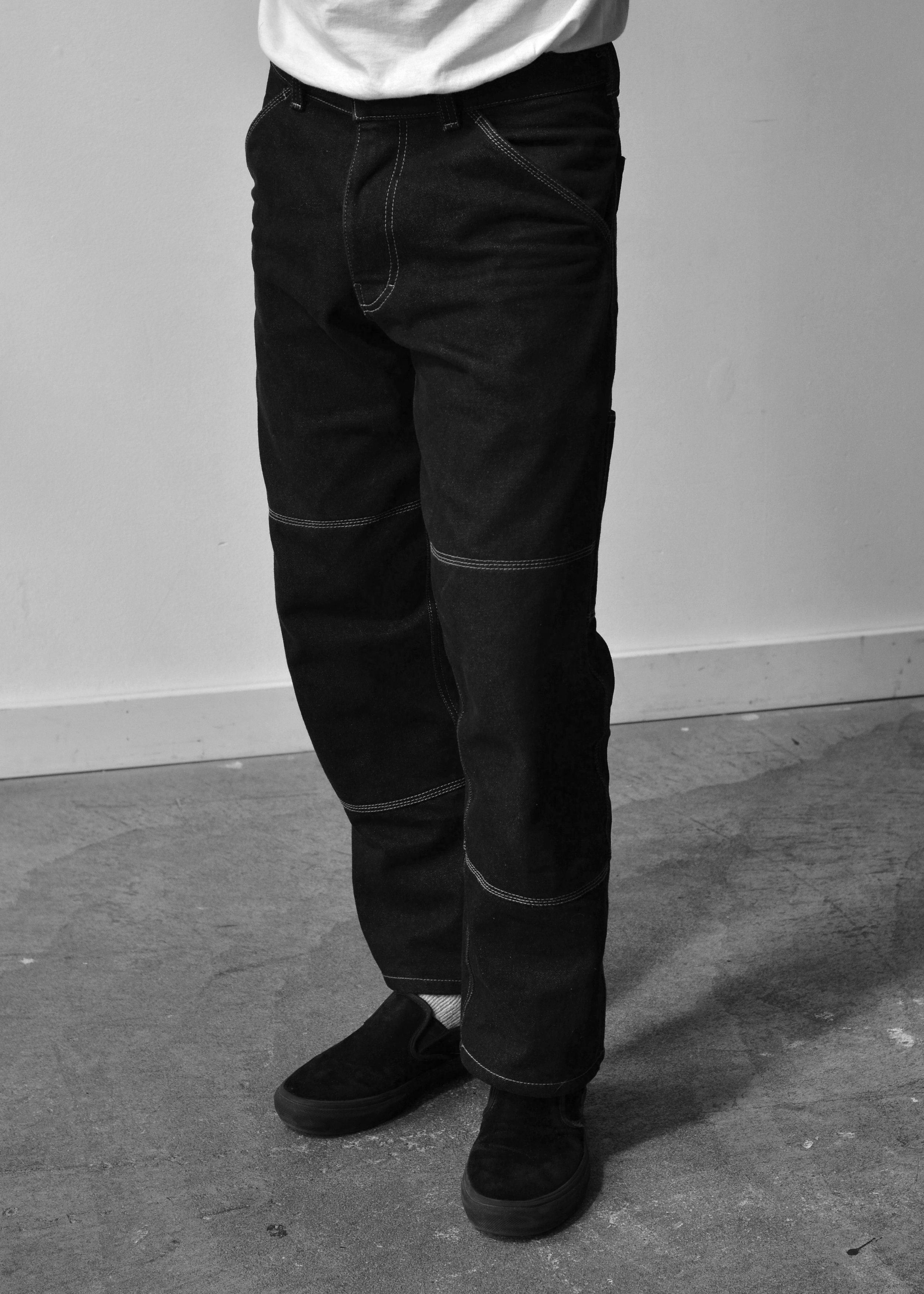 IN-DIGO+BRUNS+LOW+RISE+STRAIGHT+DENIM+-+BLACK+8.jpg