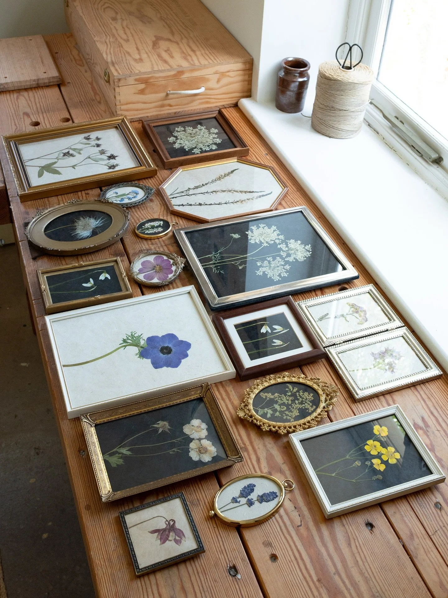 I&rsquo;ve been packing some lovely orders today (thank you 🙏🥰), including a couple of Vintage Collection pieces, so it felt timely to have a little audit of the pieces I have left in this Collection. They look so magical displayed all together. Yo