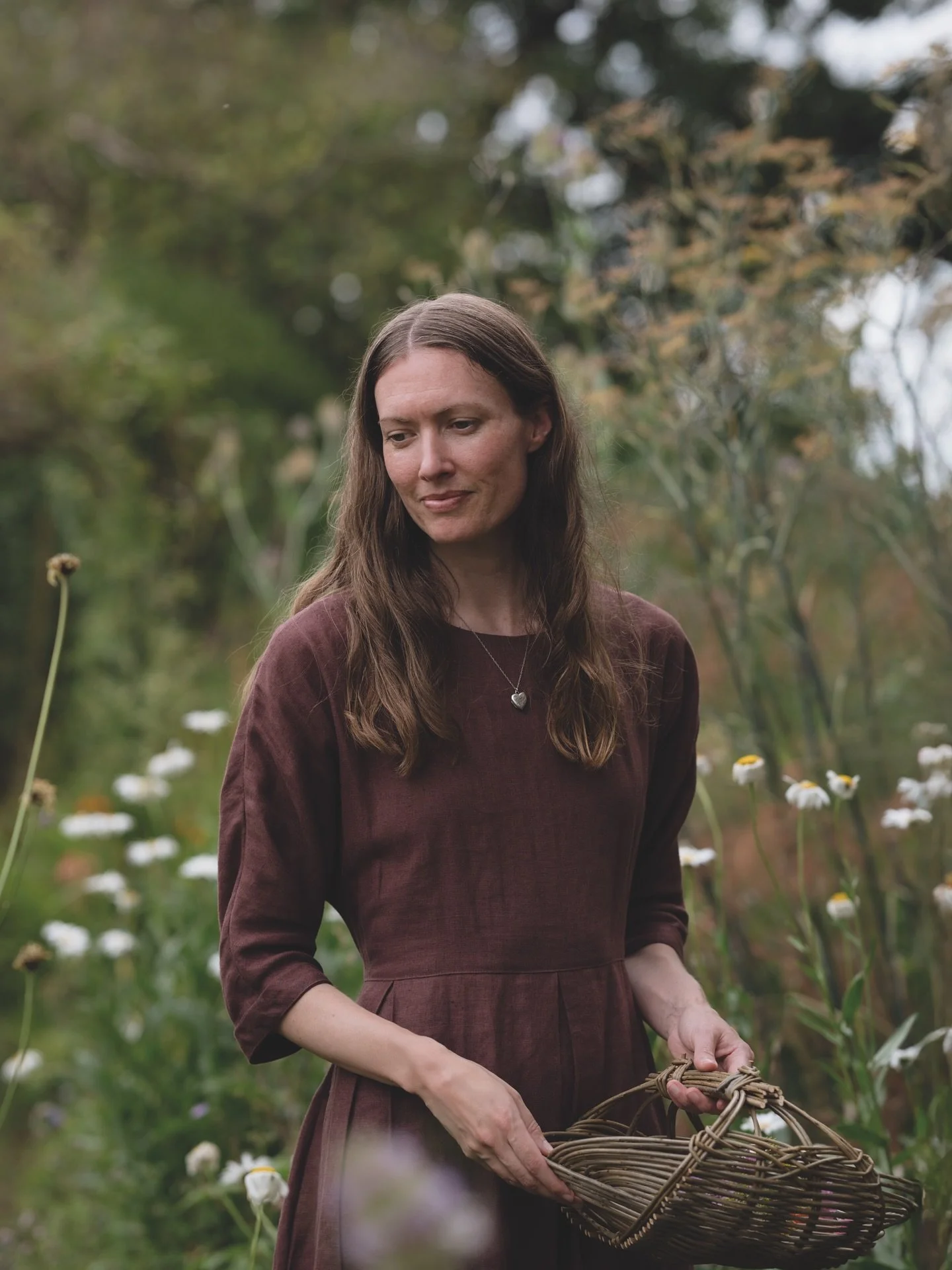 What a wonderful community I&rsquo;ve found here. For those of you who are new, I&rsquo;m Sarah Holland - a pressed flower artist, nature gardener and the founder of Meadow and Thyme. All of the flowers I use in my creations are grown by me in my own