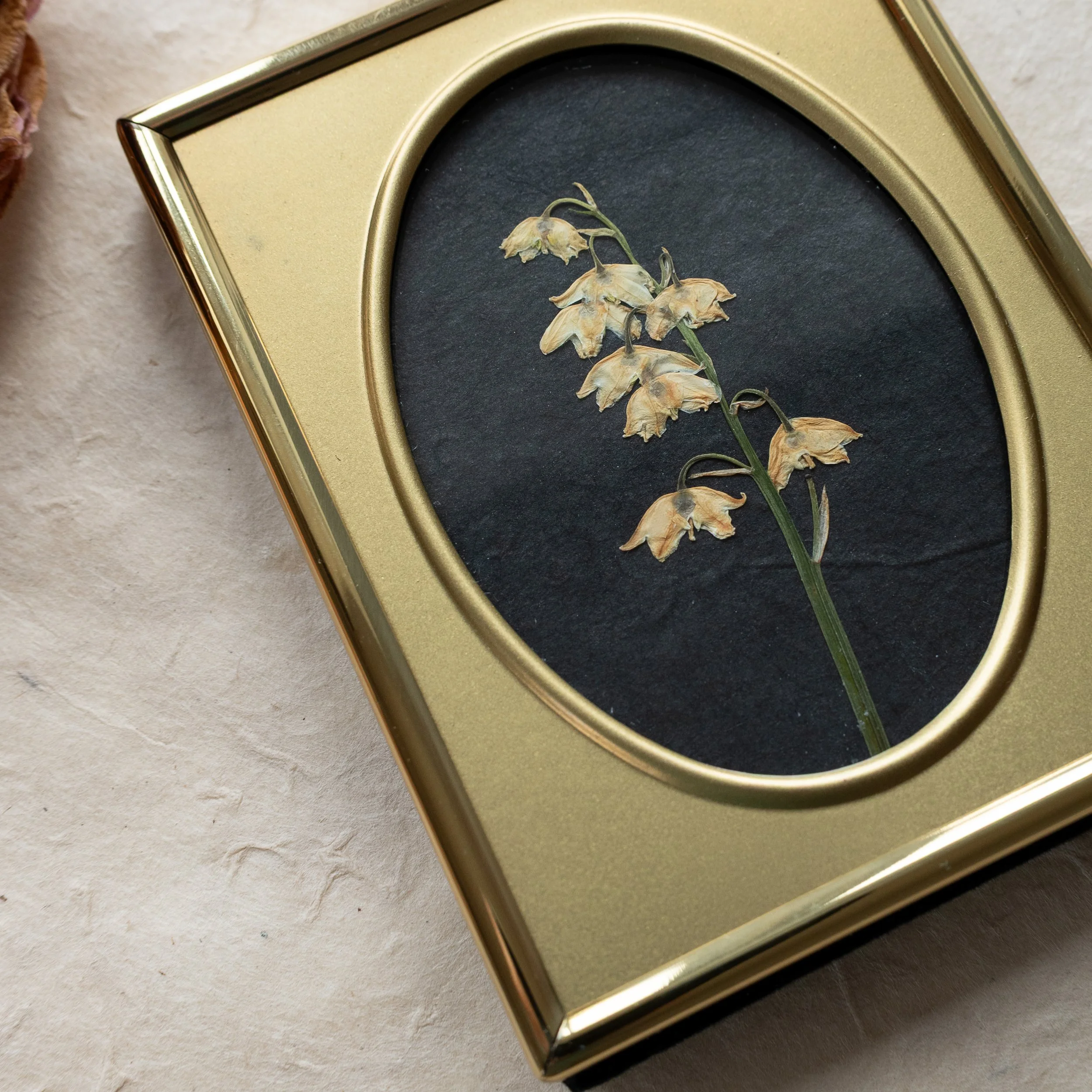 Vintage Collection - Lily of the Valley 04