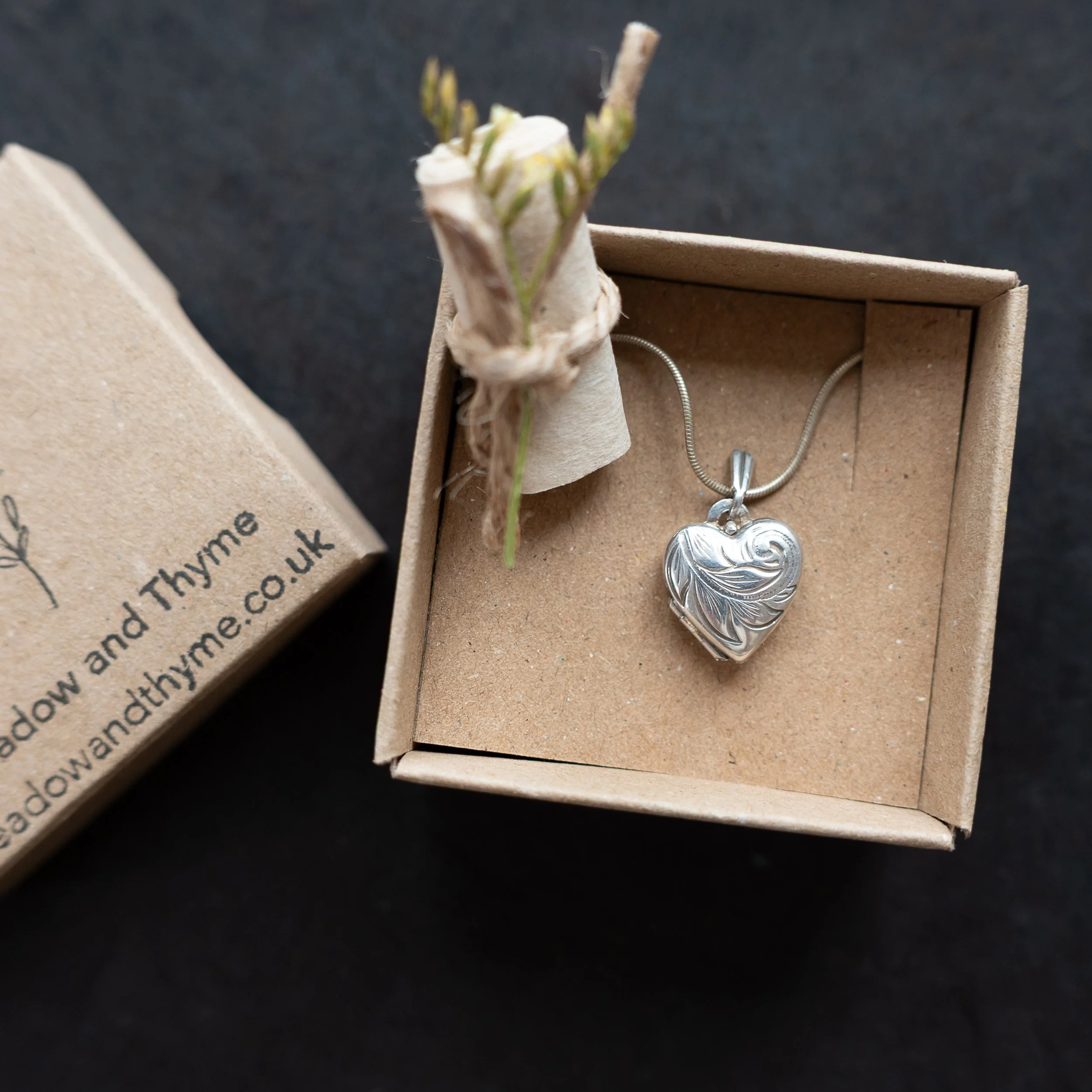 Vintage Locket - Forget-me-not 44