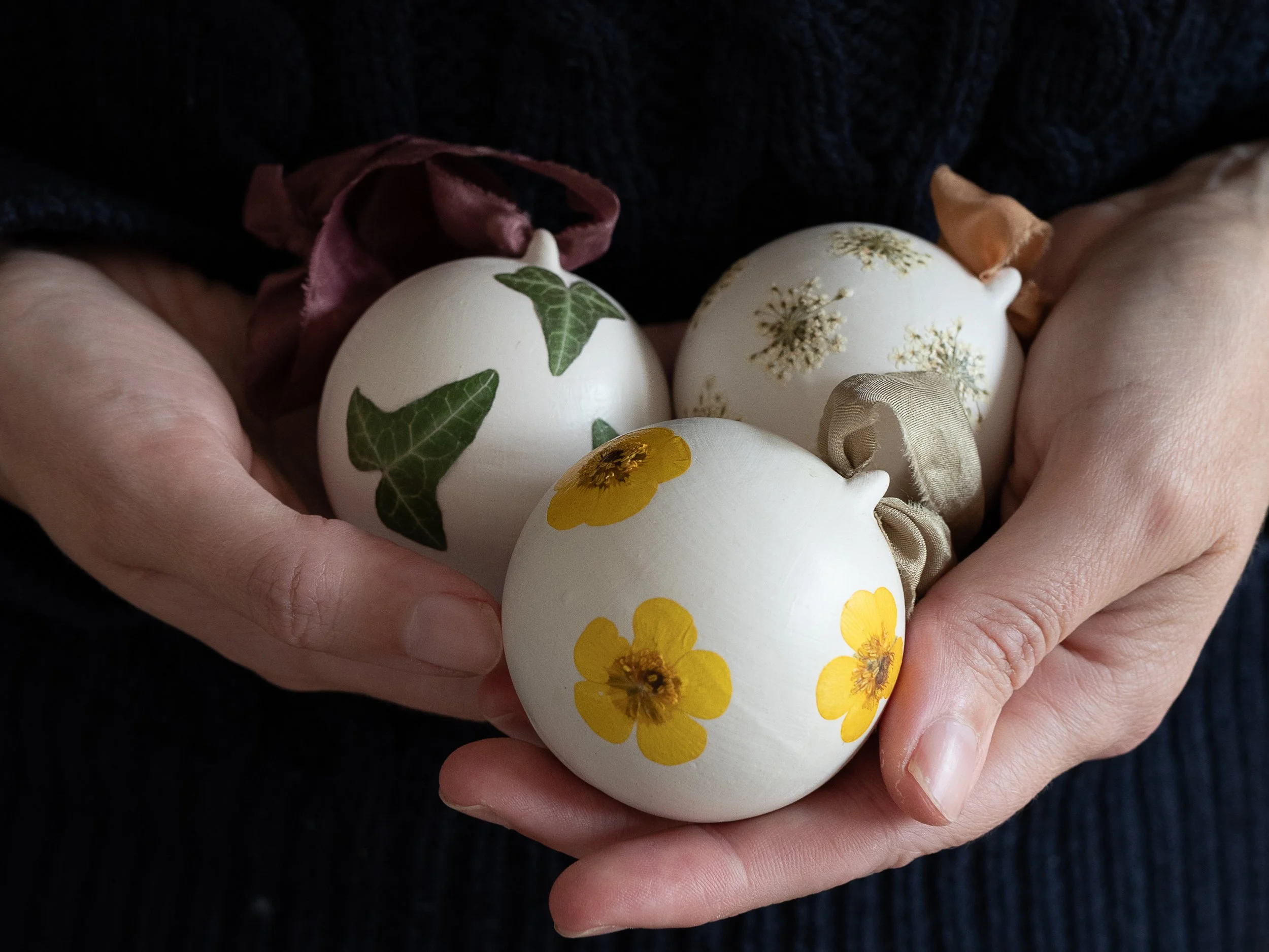 Find out how to make pressed flower baubles in The Pressed Flower Handbook