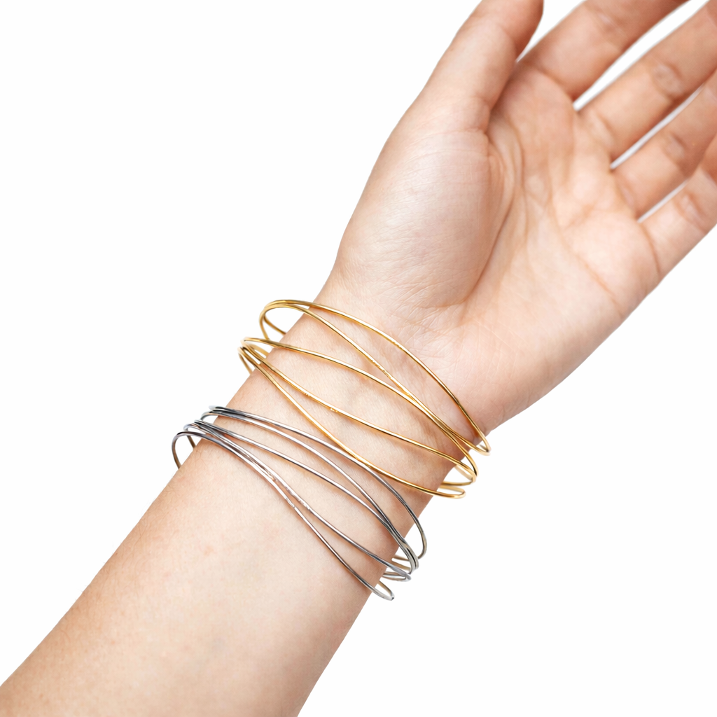 Elsa Peretti 5 Row Wave Bangle in 18ct Yellow — Tiffany & Co.