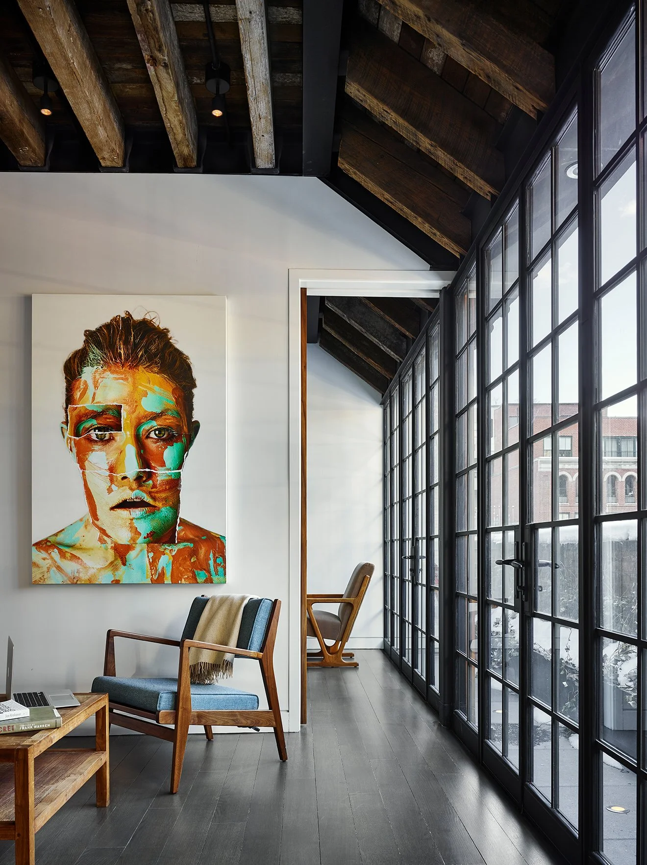 Exposed wooden beams warehouse apartment New York.jpg