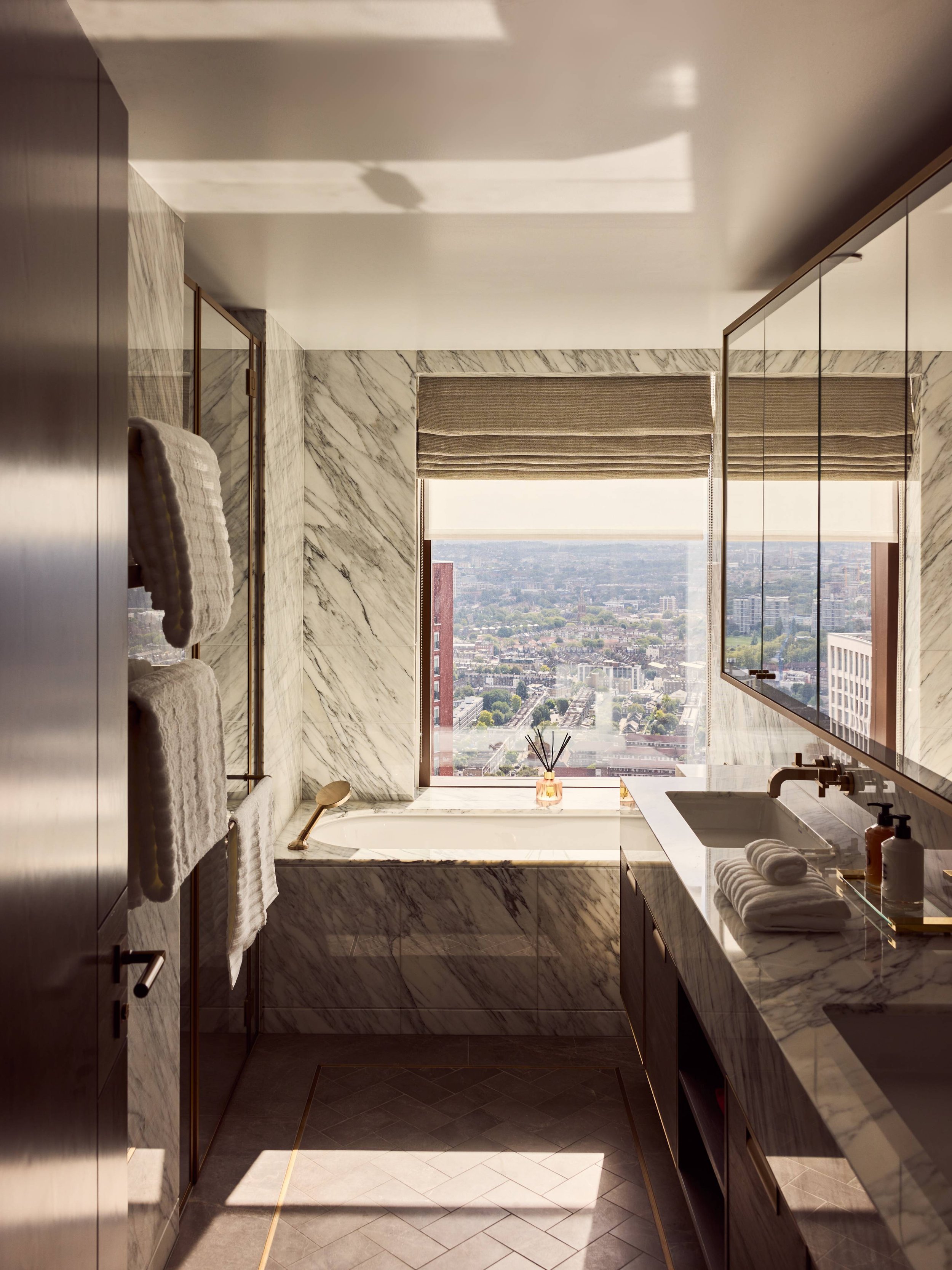 Thames City_Sky Collection_Harrods Interior Design Show Apartment_Bathroom_Credit-TobyMitchell2023-.jpg