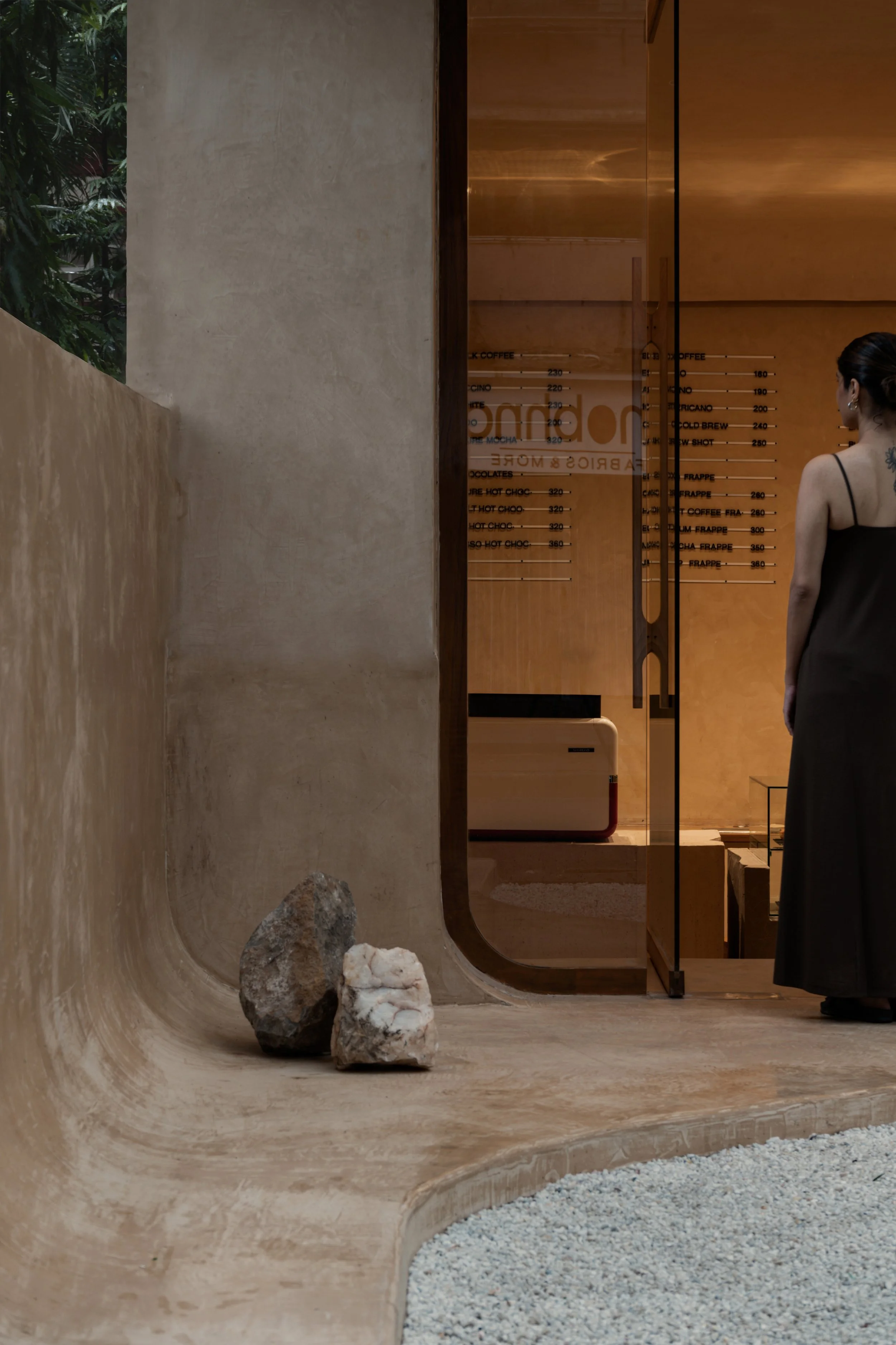 Affogato_Kaviar_Collaborative_Interior_Design_Martyn_White_UAE_3.jpg