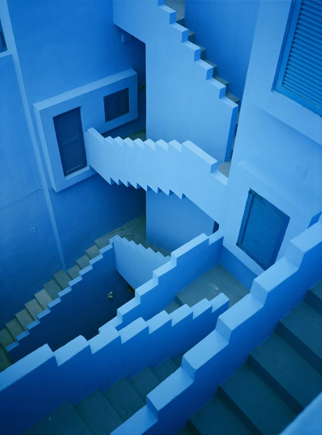 Muralla_Roja_Calpe_Spain_Ricardo_Bofill_Taller_Arquitectura_Martyn_White_UK_19.jpg