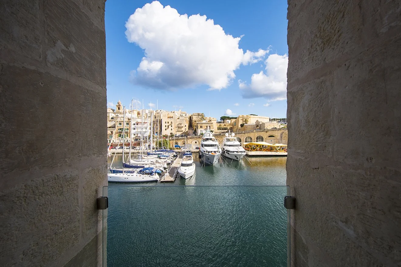 Cospicua_Harbour_View_ Cugó_Gran_Macina_Grand_Harbour_Design_Hotels_Malta_Martyn_White_Designs_Feature_.3jpg.jpg