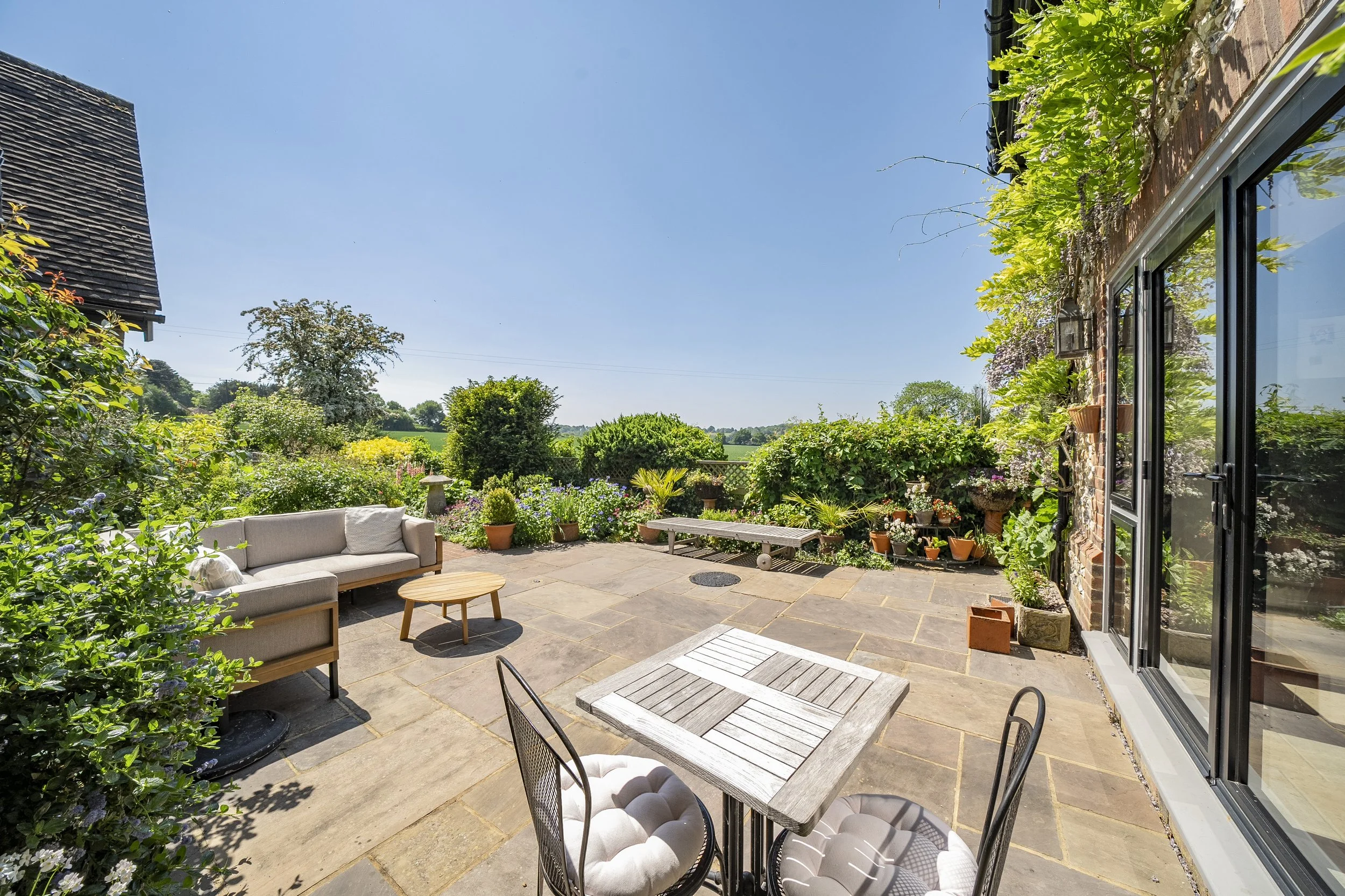 Woodlands_Bramdean_Property_Martyn_White_UK_4.JPG