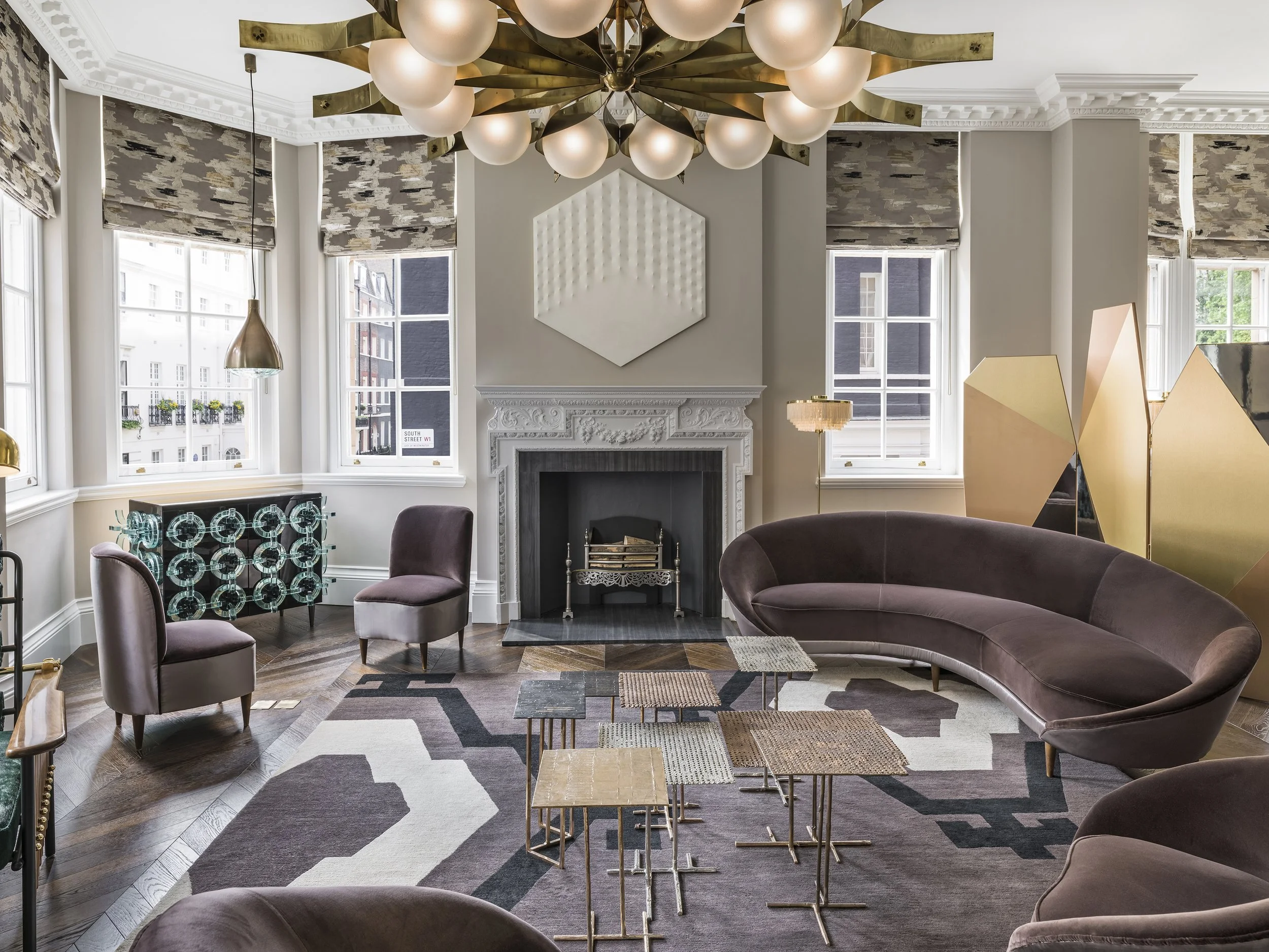 Genessia_South_Audley_Street_Apartment_Shalini_Misra_Nina_Yashar_ Mehves_Ariburnu_Martyn_White_UK_2.jpg