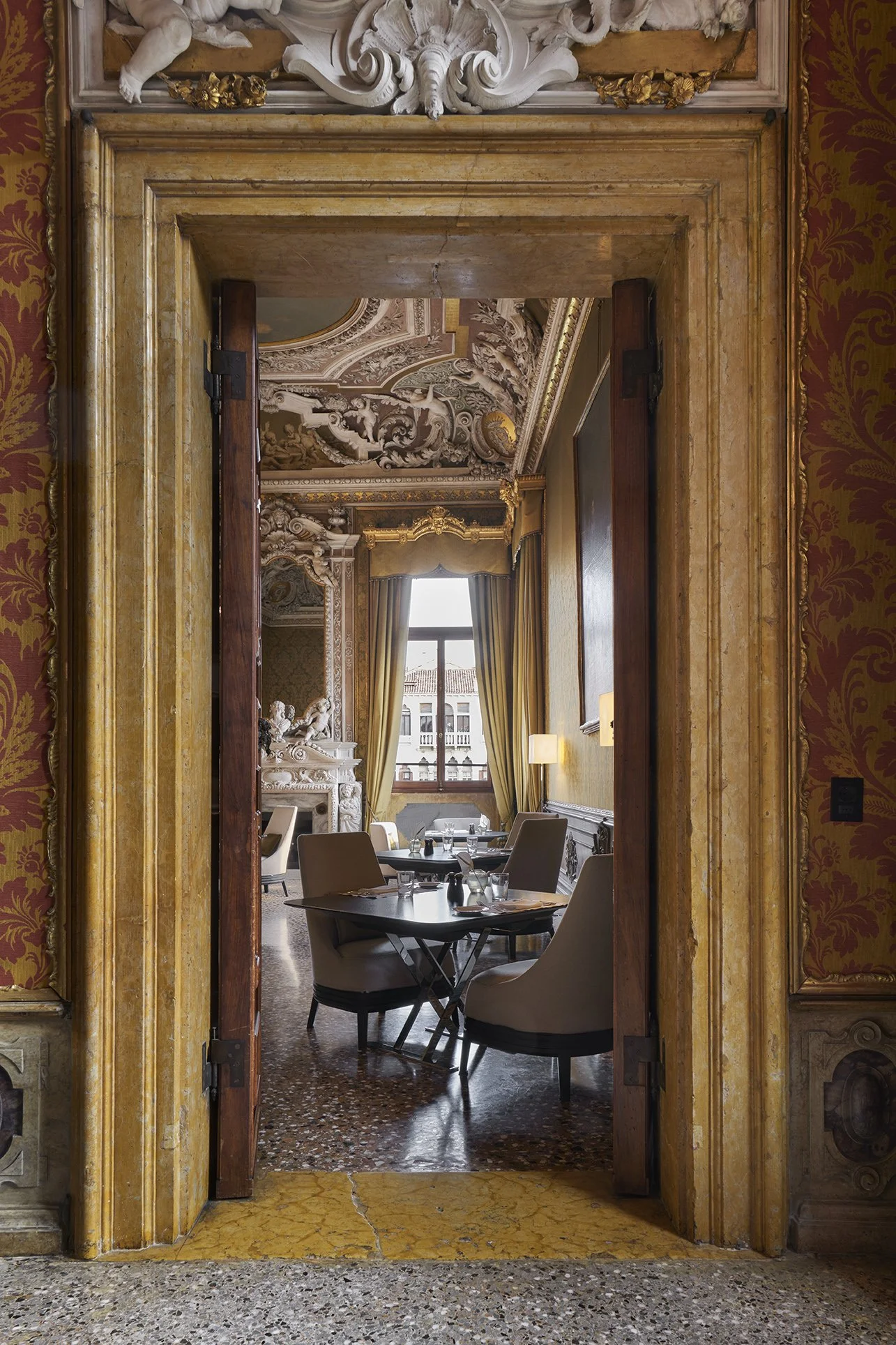 aman-venice-luxury-hotel-italy-martyn-white-uk-4.jpg