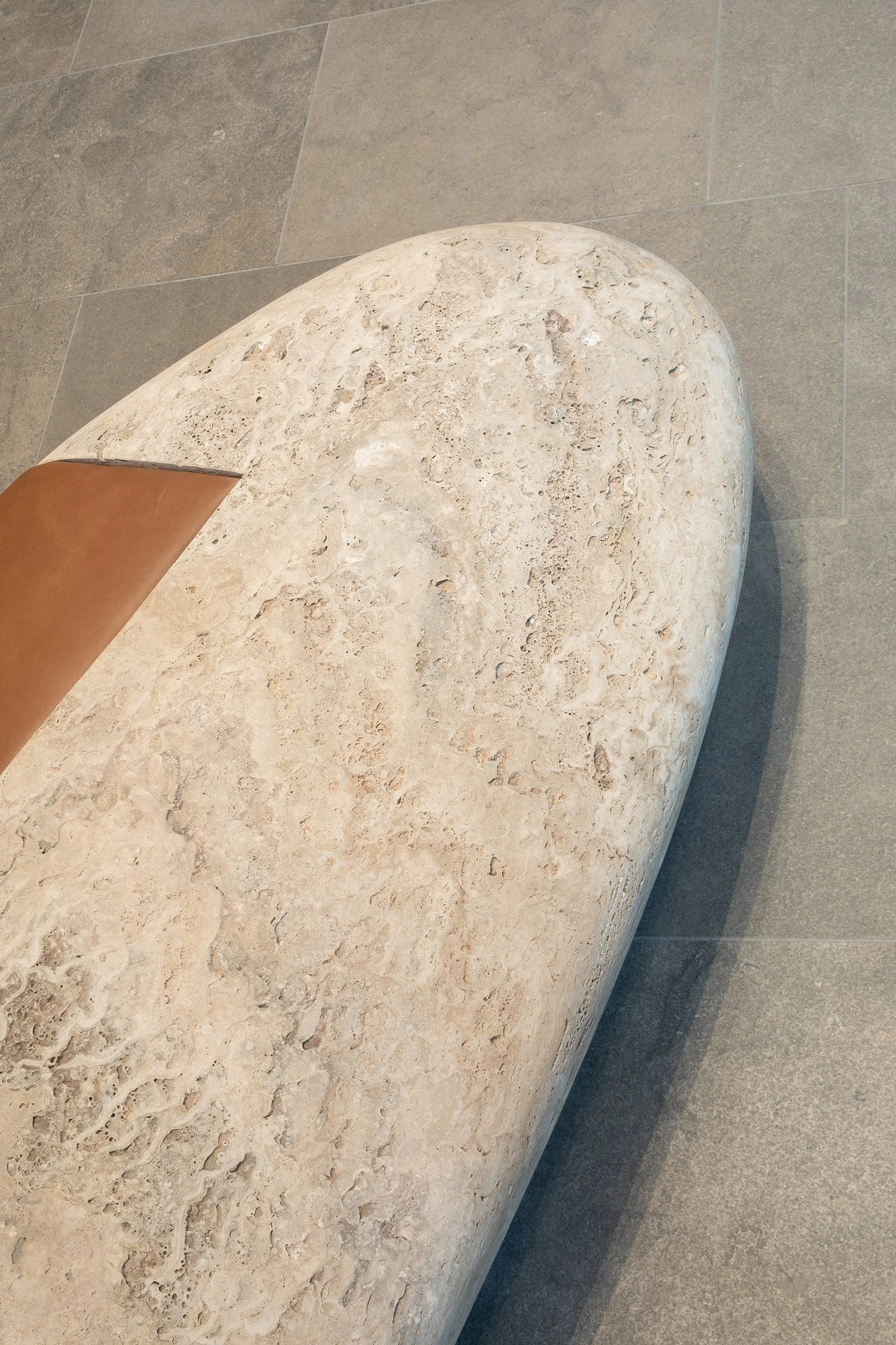 Bill-Amberg-Travertine-Benches-20-Gresham-Street-Martyn-White-UK-Photography-Agnese-Sanvito-18.jpg
