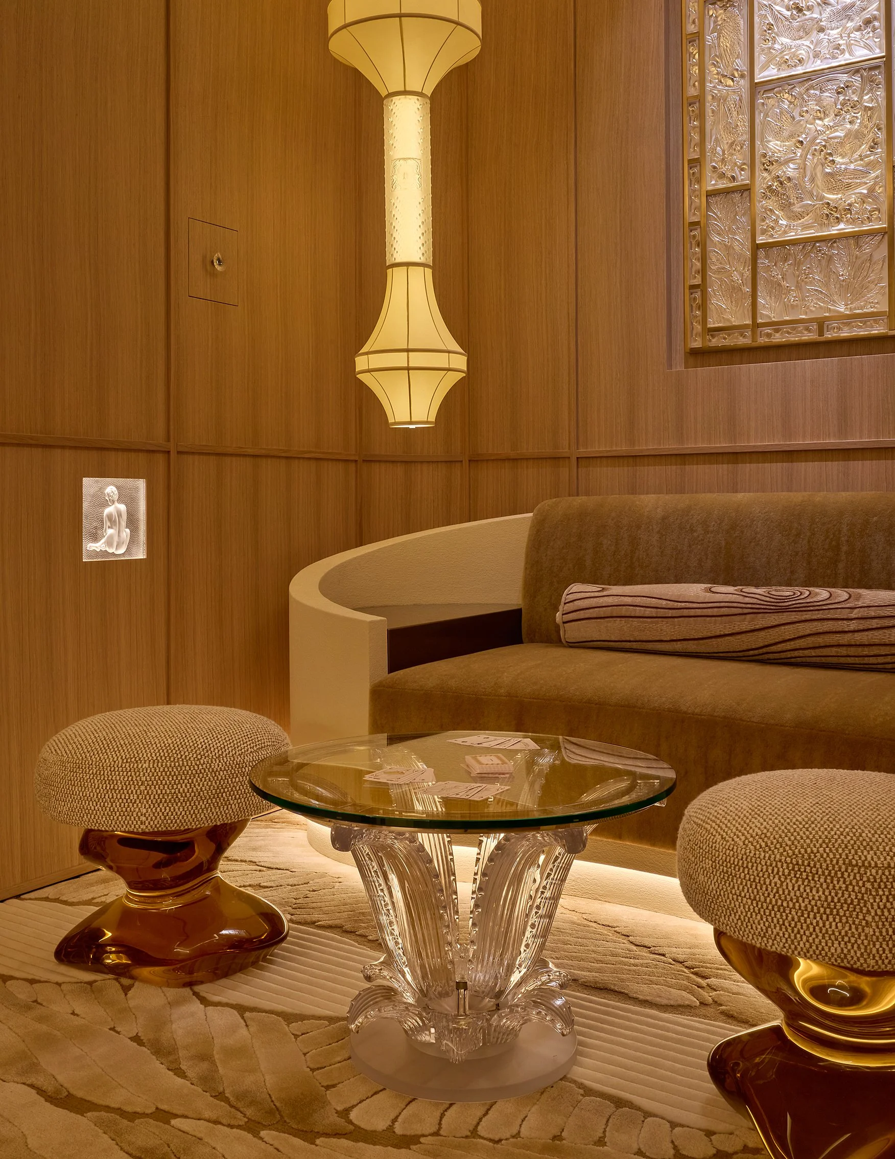 wowhouse-design-centre-chelsea-harbour-lalique-home-bar-elicyon-2.jpg