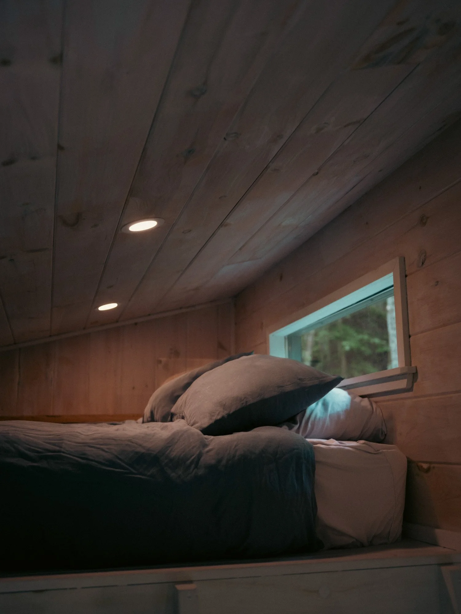 acorn-tiny-house-firecreek-retreat-15.jpg
