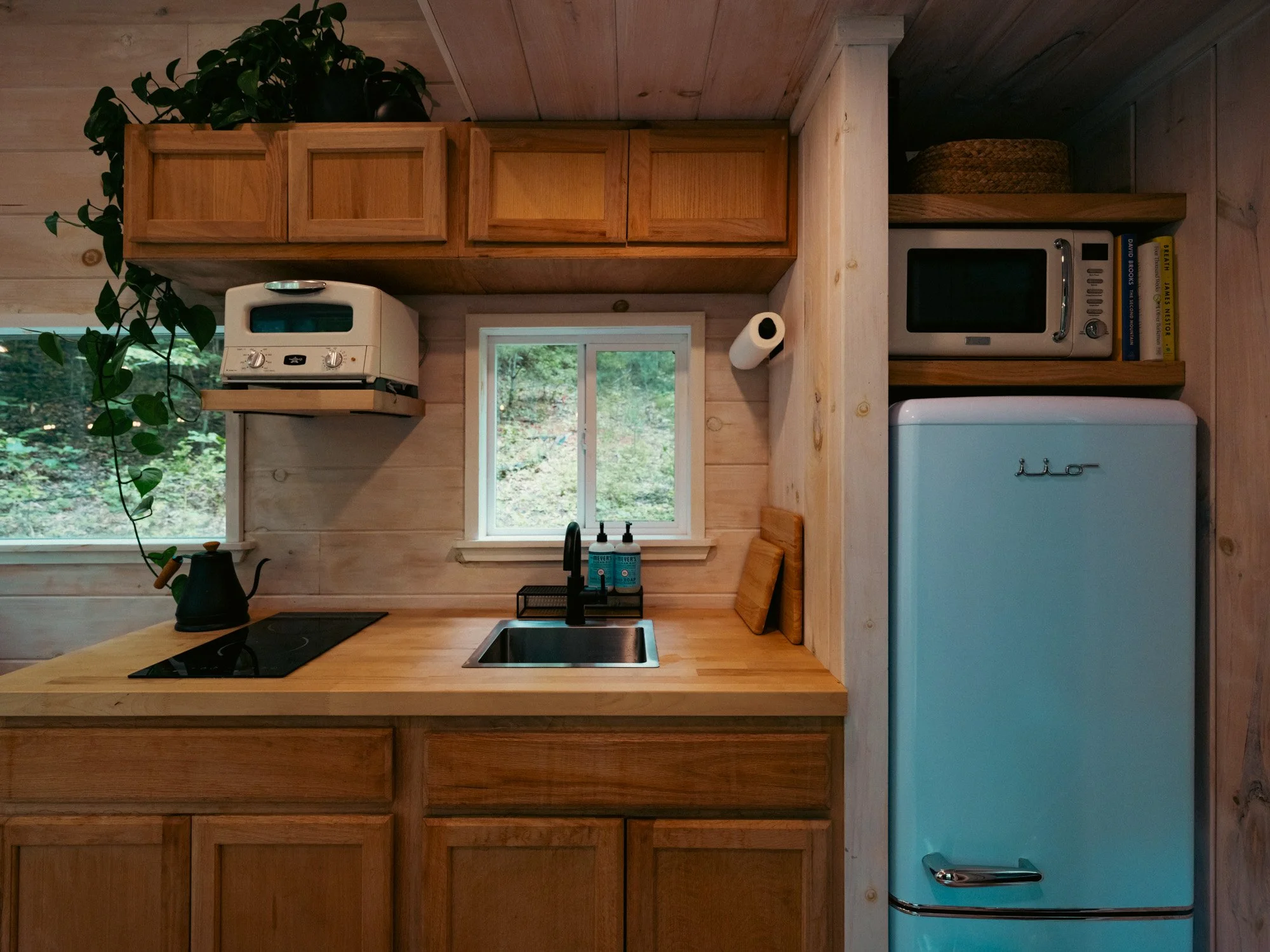 acorn-tiny-house-firecreek-retreat-11.jpg