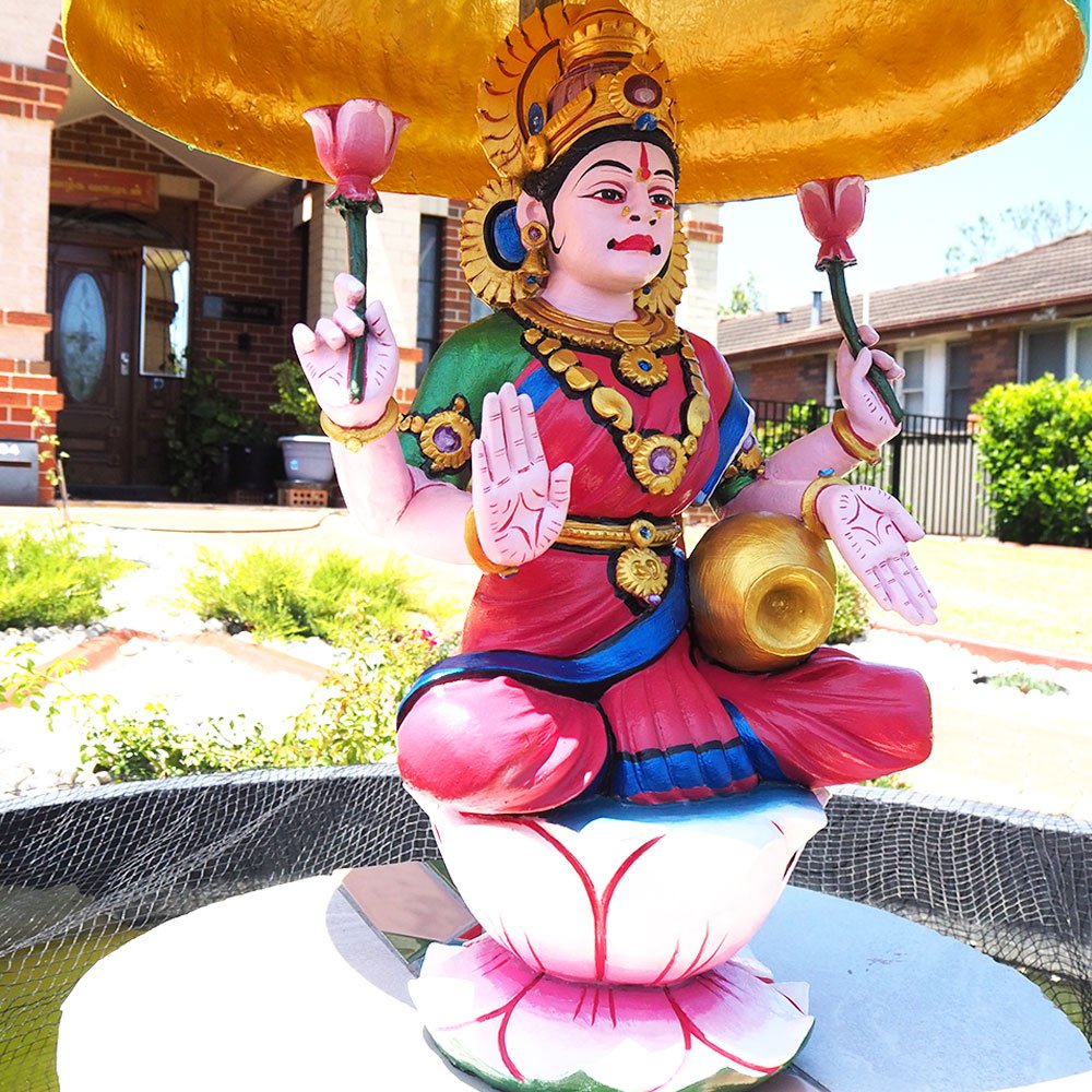 Lakshmi_1.jpg