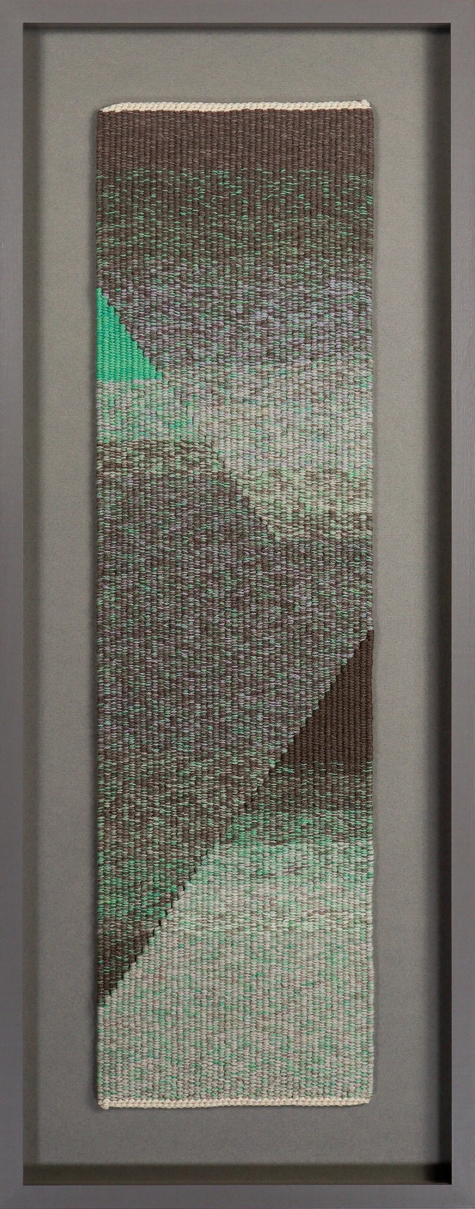 Morning Mist Under the Hanger :  82 x 31.5 cm