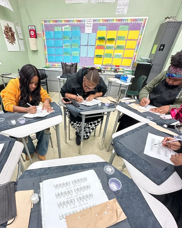 Top 3 Benefits of In-School Creative Wellness Programs