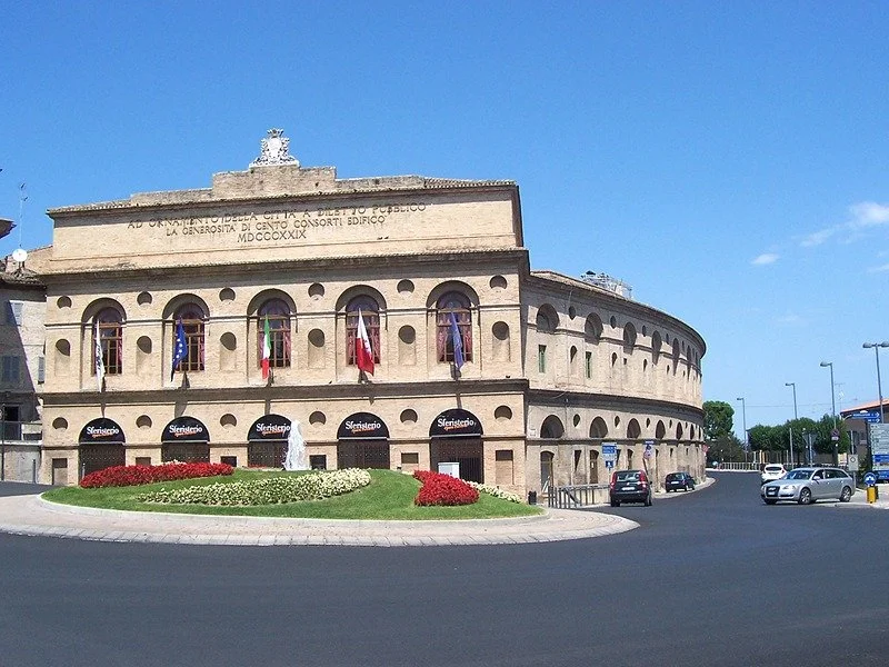 Photo by Geobia, CC BY-SA 3.0 