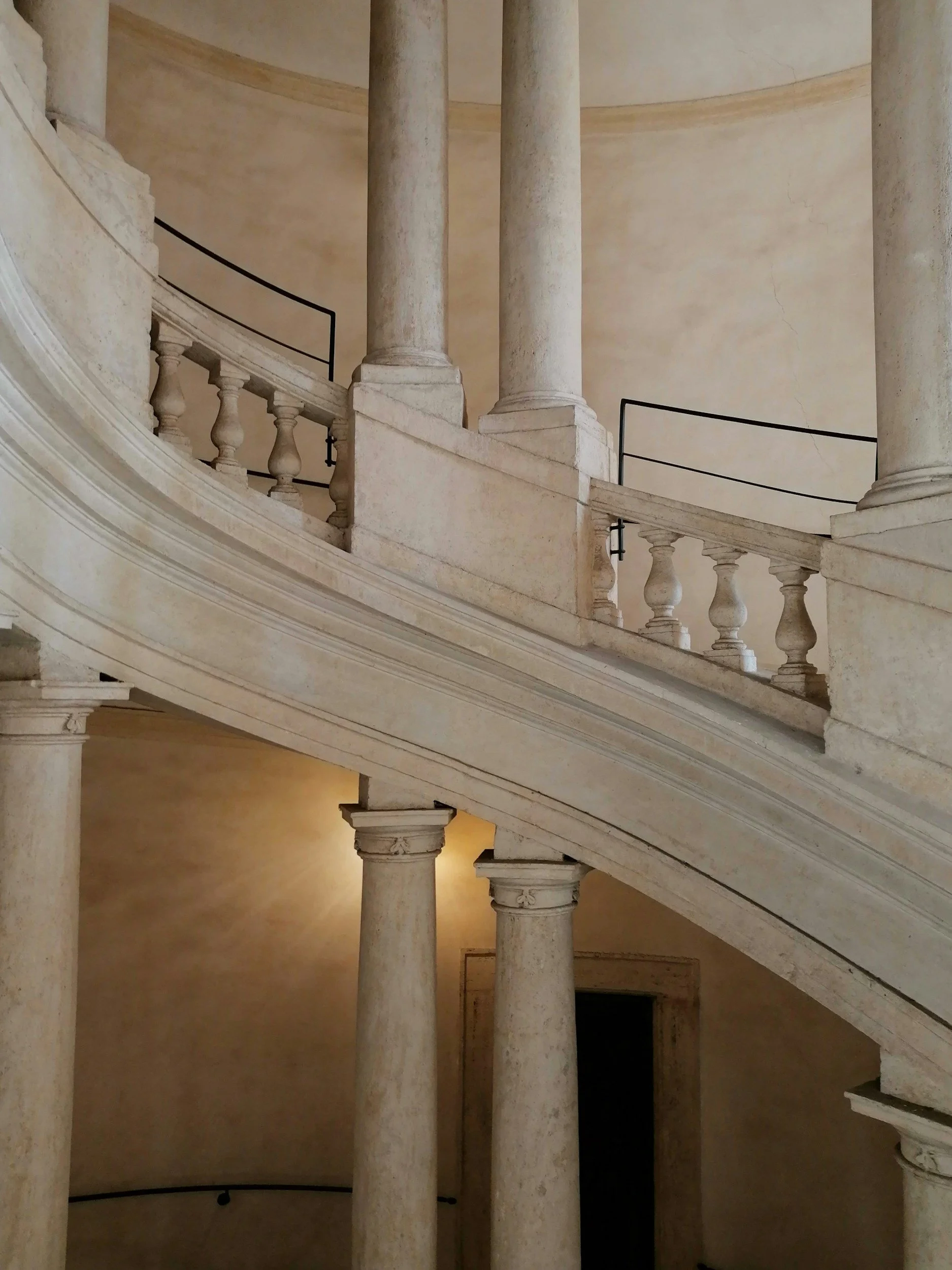 Galleria Nazionale of Arte Antica in Palazzo Barberini — [• Unsplash]