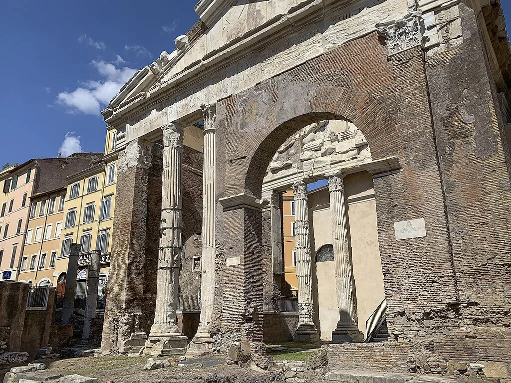 Photo by [Nicholas Hartmann] — [• CC BY-SA 4.0]