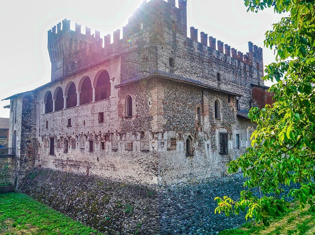 Photo by: Zairon — [• CC BY-SA 4.0]