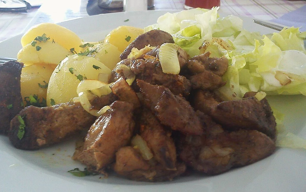 Venetian style liver 
Photo: MOs810, CC BY-SA 3.0