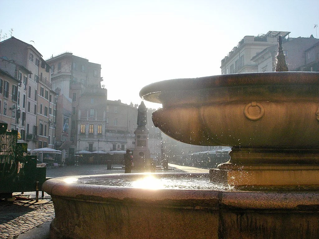 Photo by [Giovanni Slaviero] — [• CC BY-SA 4.0]