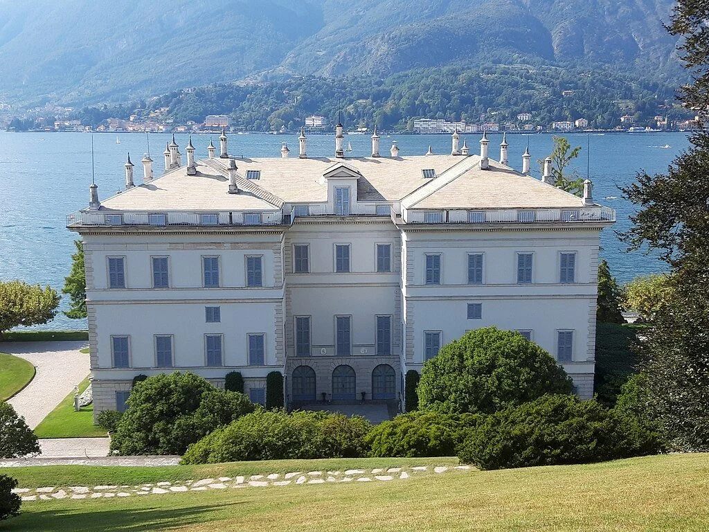 Villa Melzi — [Photo by: Ysogo] — [• CC BY-SA 4.0]