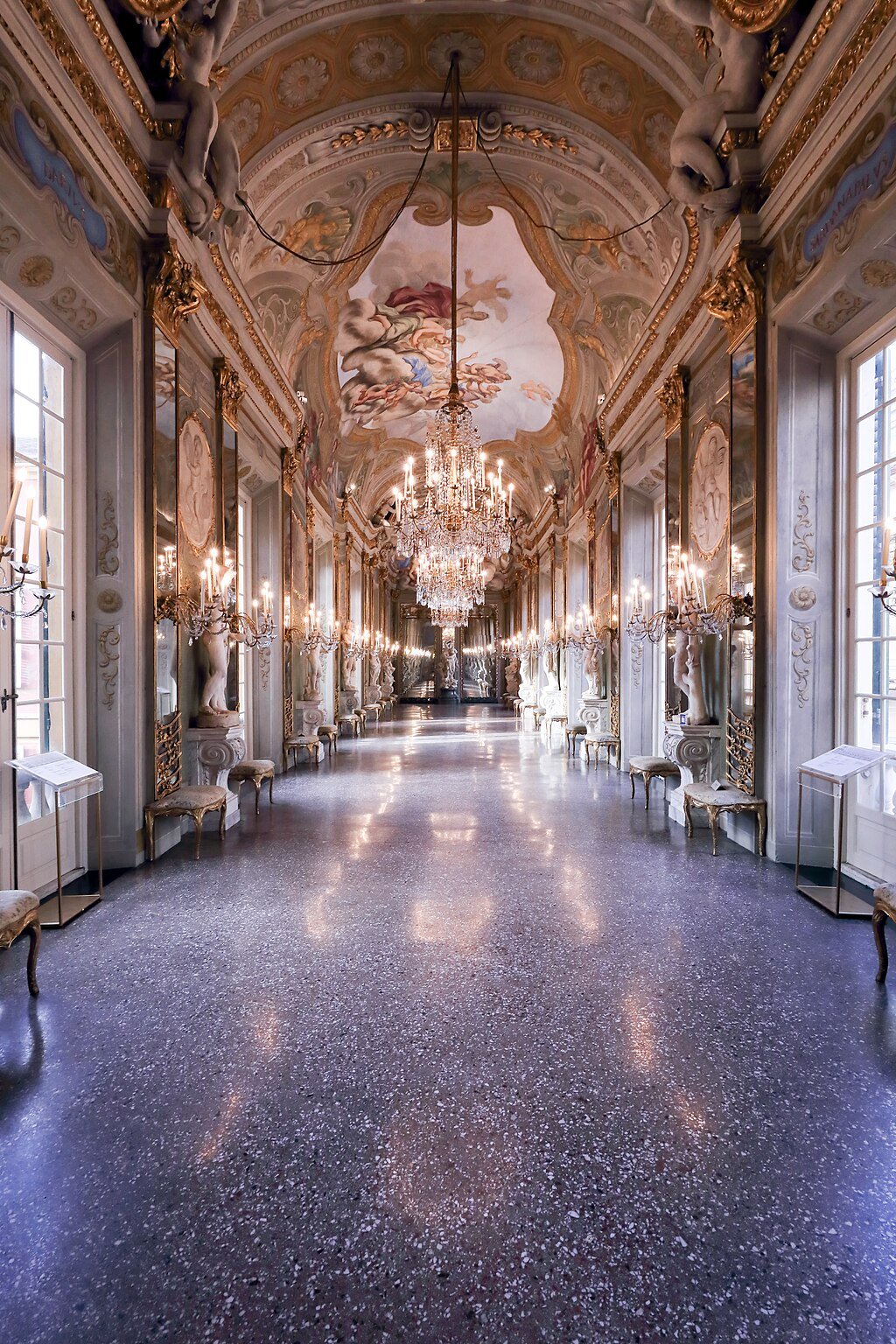 Photo by [Carlo Dell'Orto] — [• CC BY-SA 4.0]