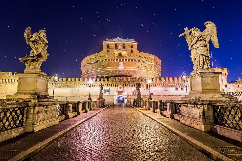 Photo by [Giuseppe Milo] — [• CC BY 3.0]