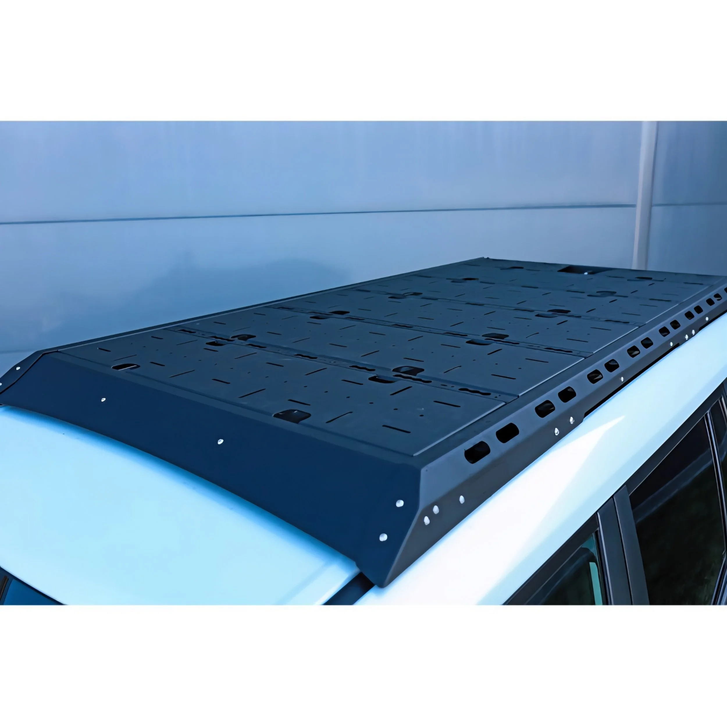 processed_zestaw-paneli-aluminiowych-do-bagaznikaplatformy-stalowej-toyota-lcj250-2024--2.jpg