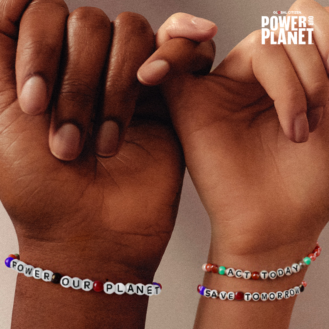 friendship bracelet zoomed.png