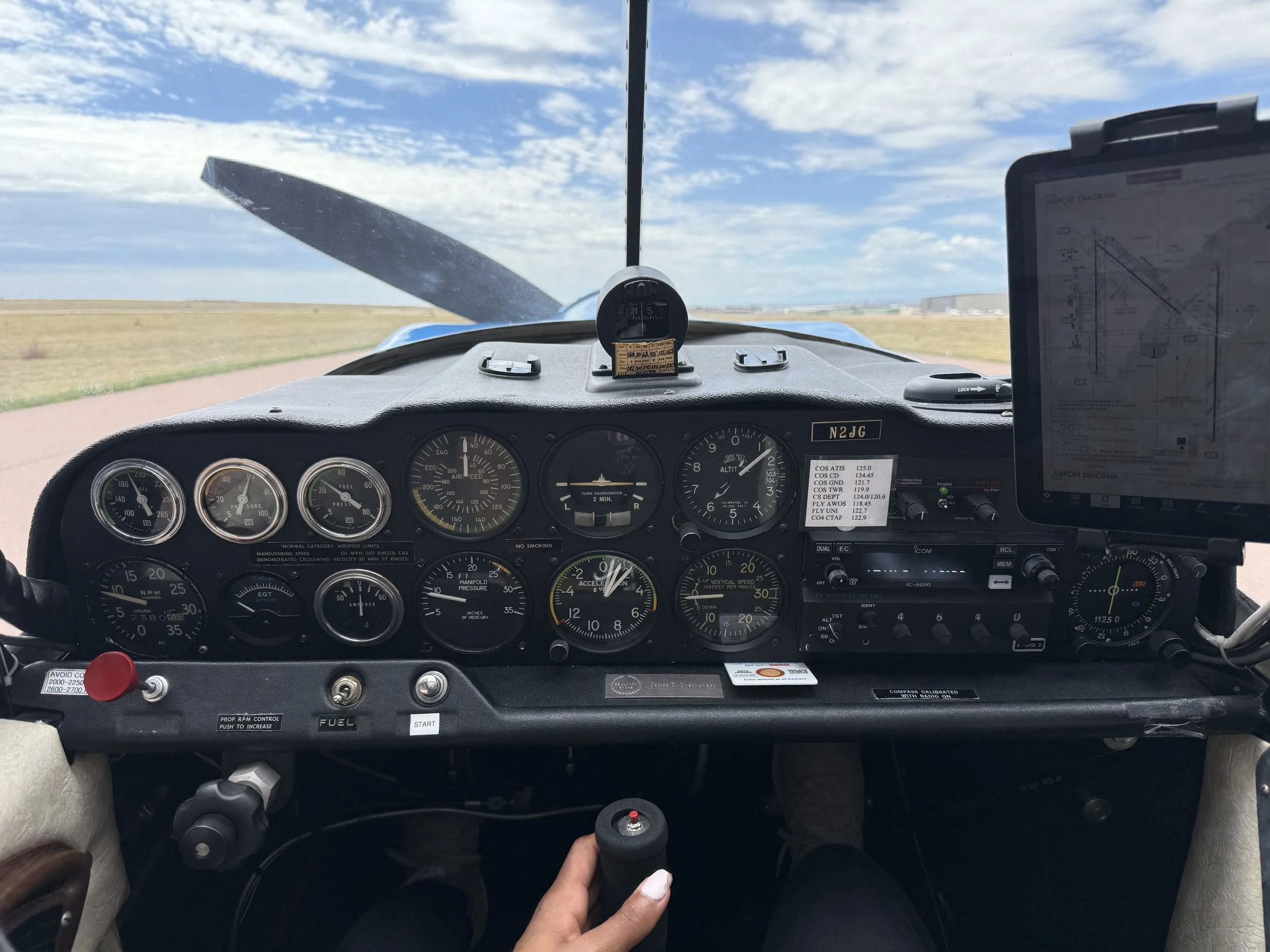 Wetsu Aviation Super Decathlon N2JG Cockpit