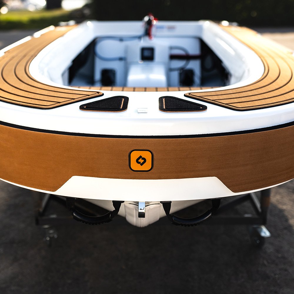 Store_boatbuilder_spark4.jpg