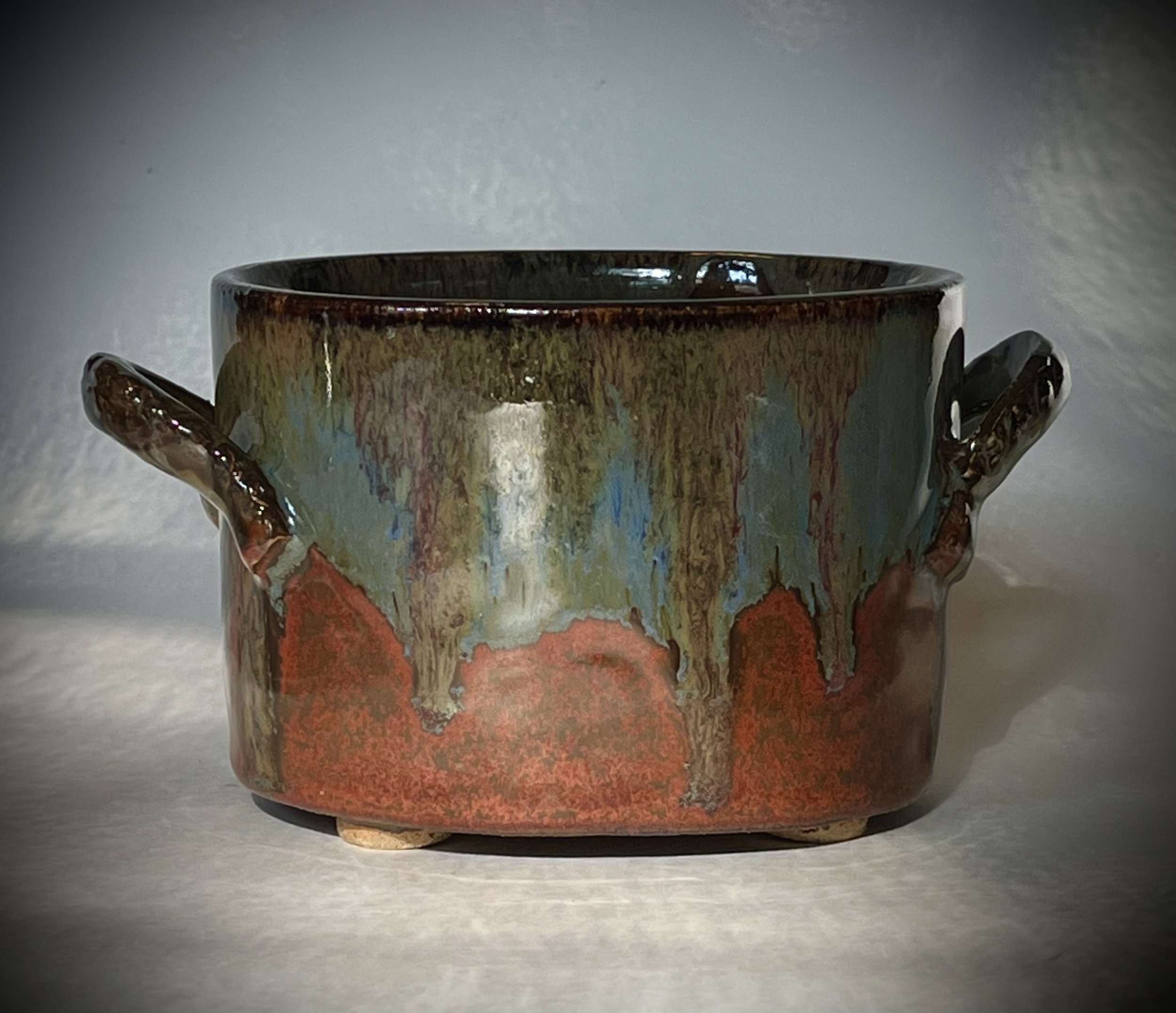 Small iron red compote