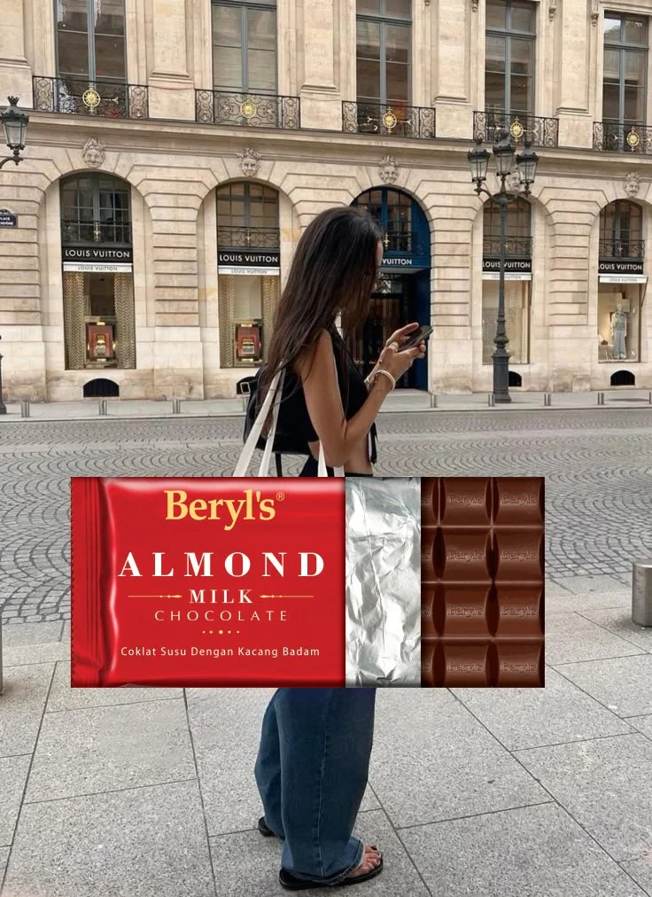 Brand Activation: Giant Bag Giveaway