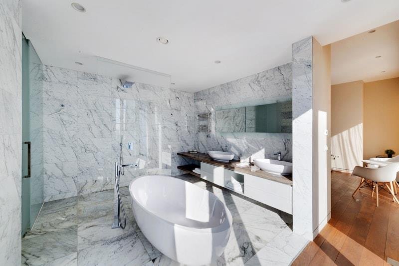 800x0-oko_bagno02.jpg