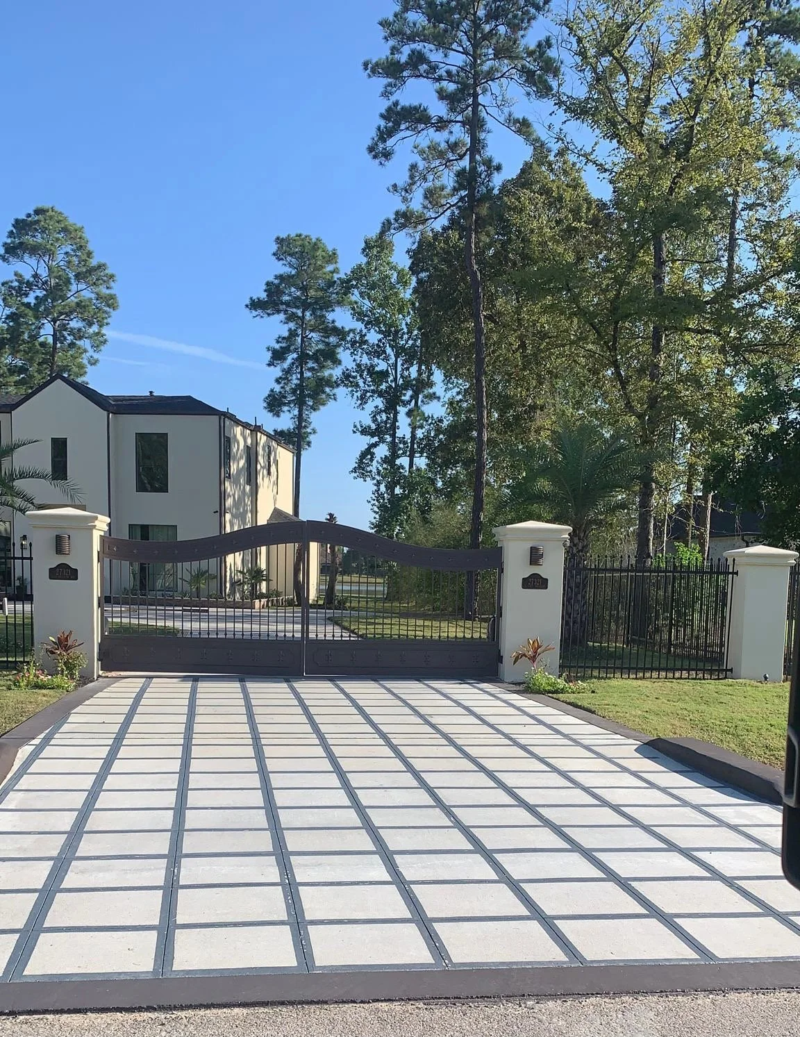 Builtridge Concrete ContractorsDriveway Installations
