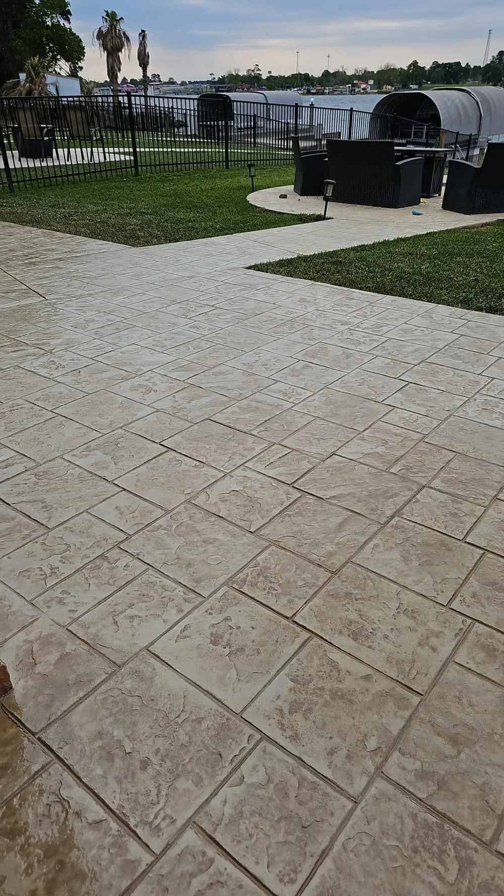 Builtridge Concrete Contractors-Traditional and Decorative Patios