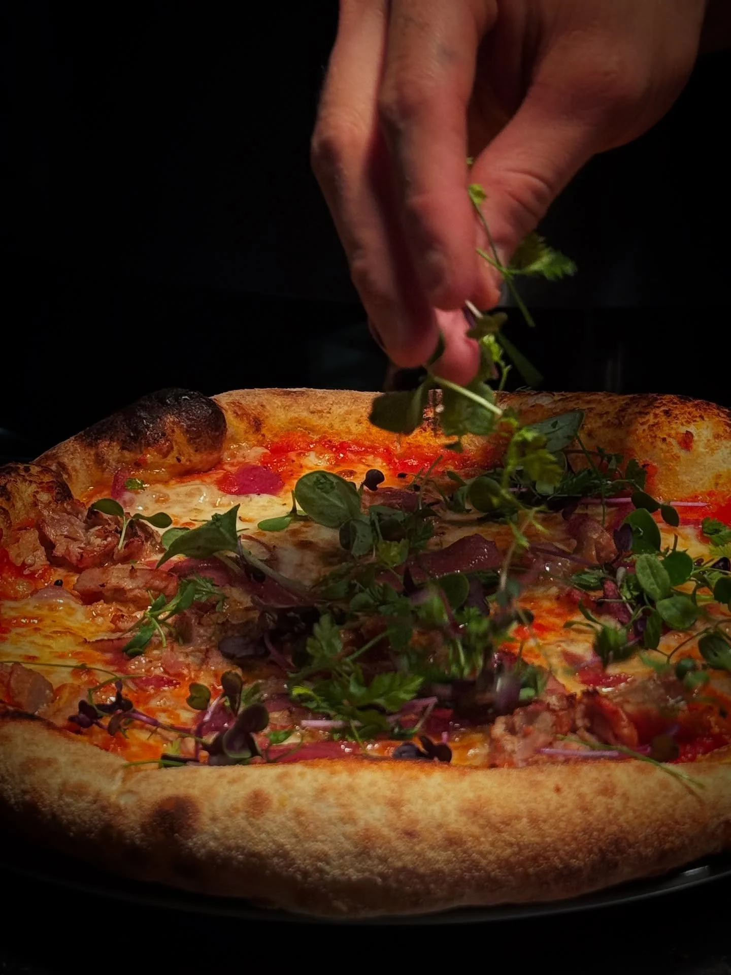 Mmmmm Sonntag ❤️&zwj;🔥

#blauelibellebar #blauelibellem&uuml;nchen #weinbarm&uuml;nchen #winebar #pizza #pizzalovers🍕 #pizzasunday #sundaymood☀️ #sundayfood