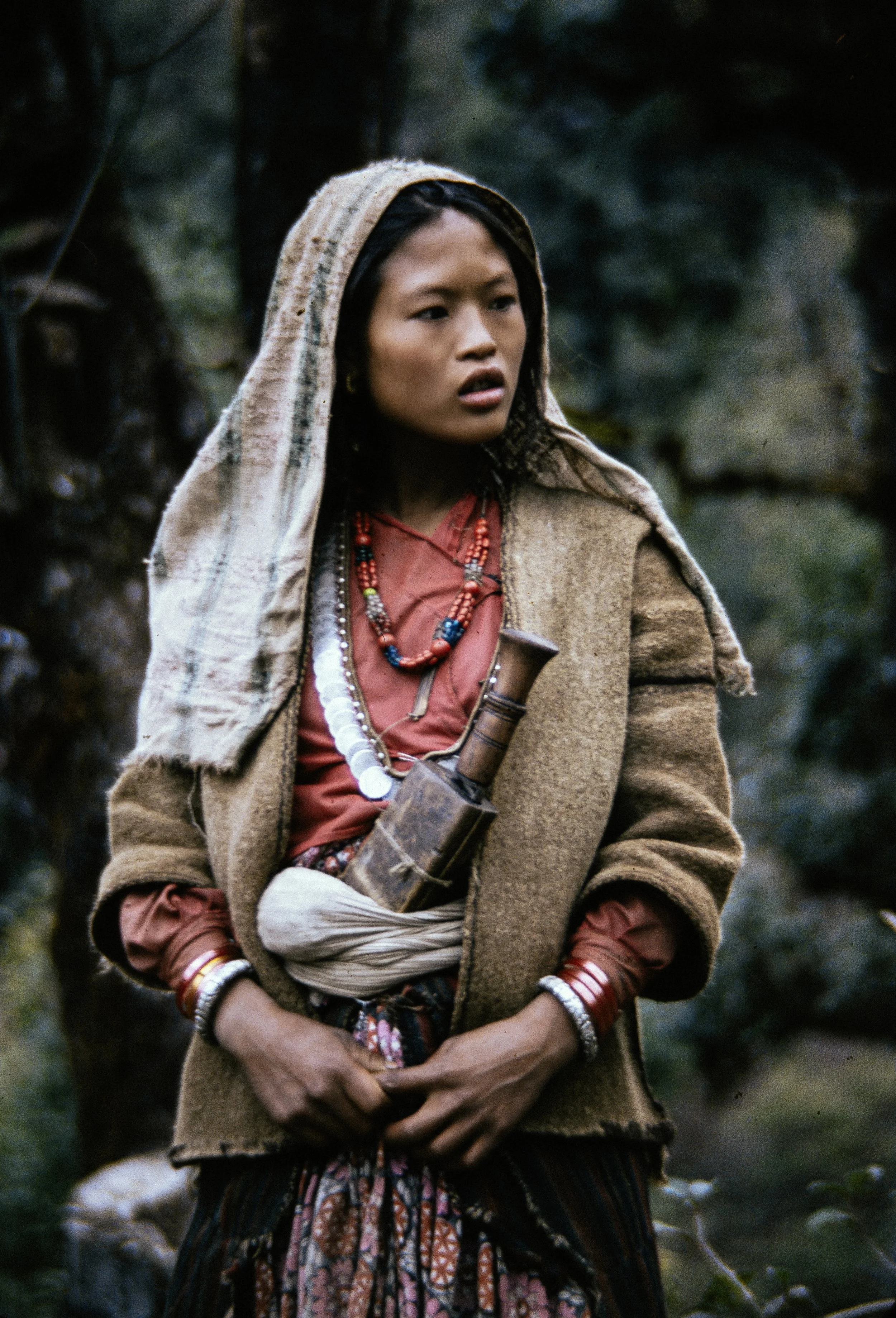 Nepal flicka copy.jpg
