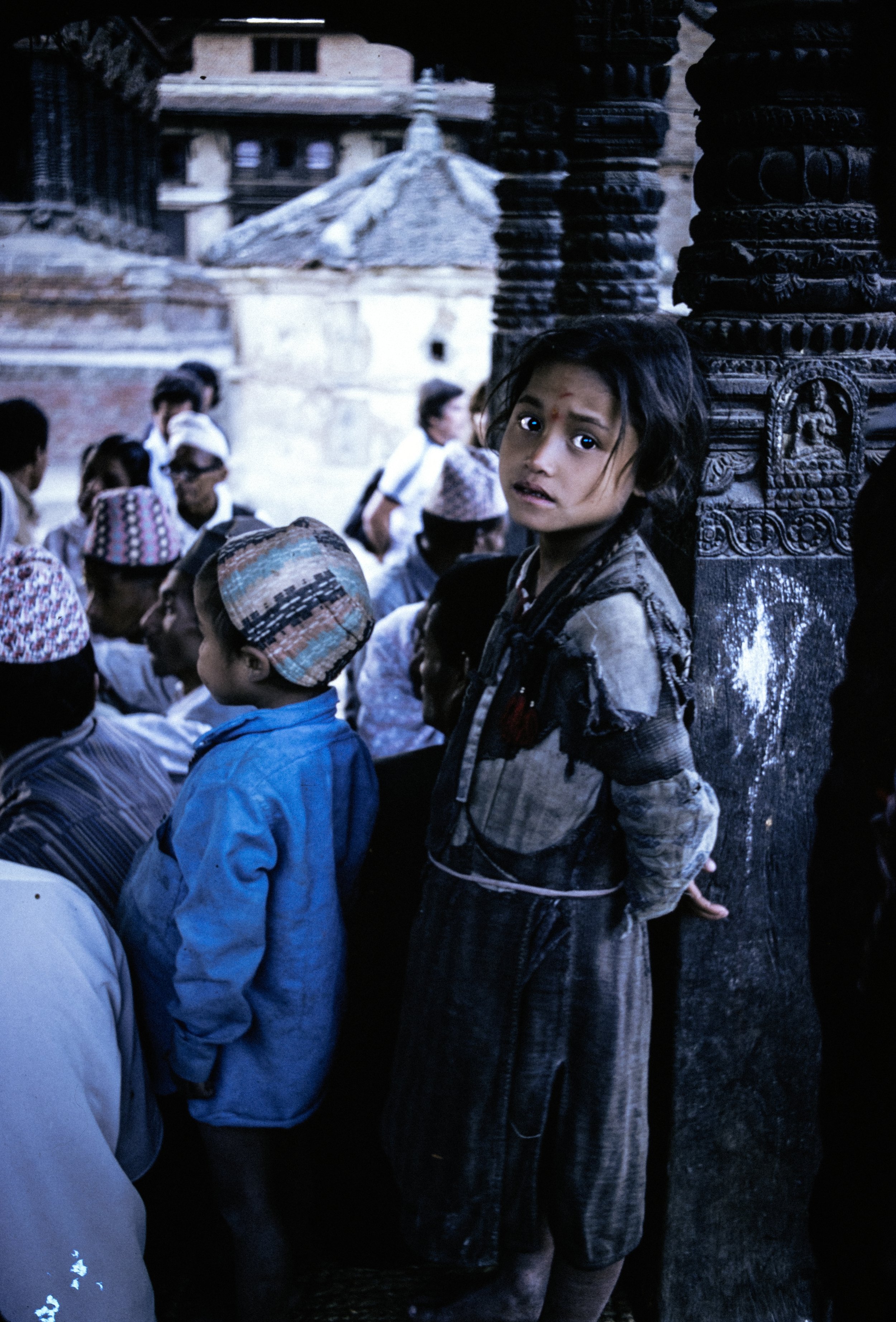 Nepal flicka 2 copy.jpg