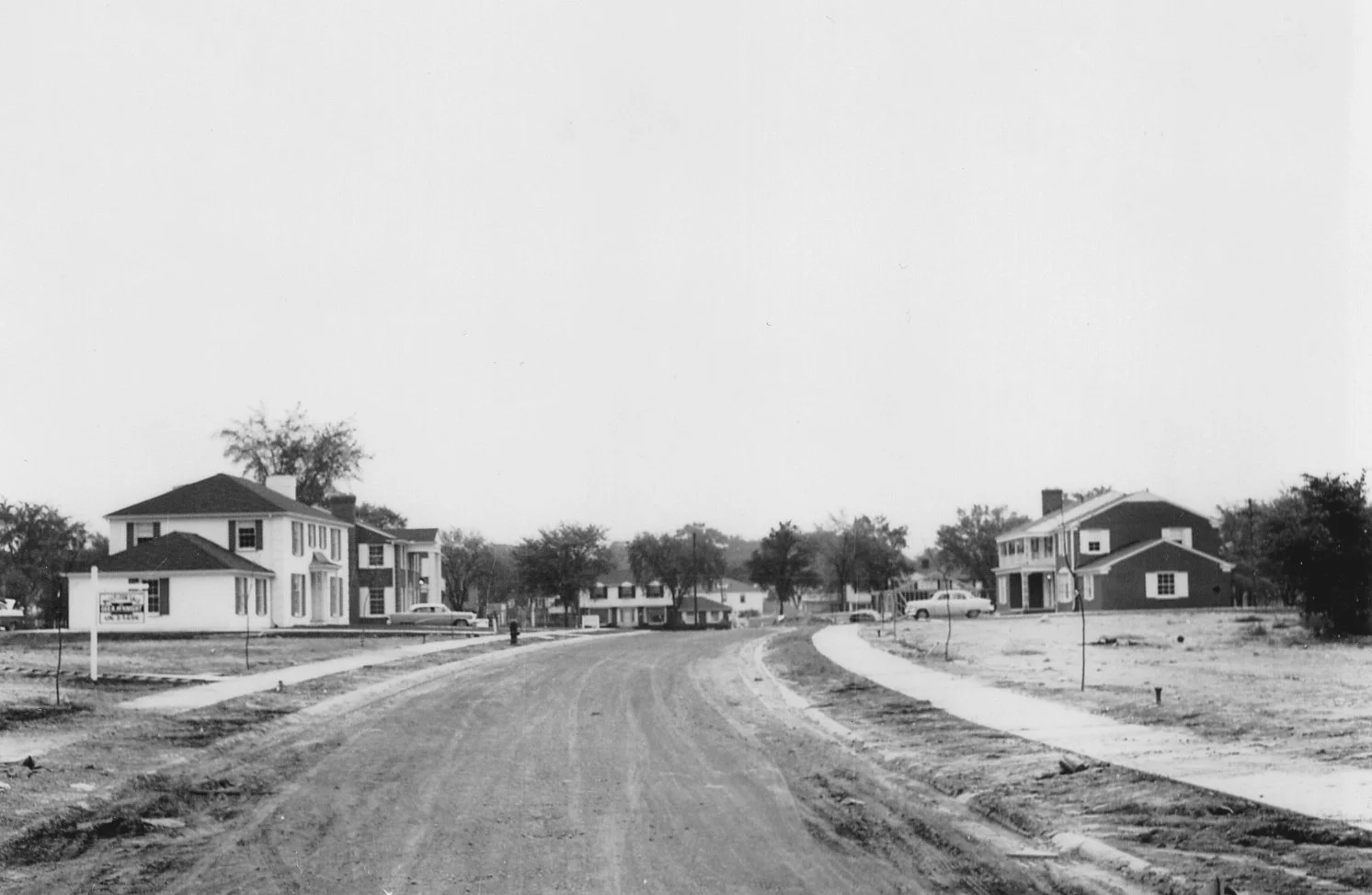 Bloomfield Village Roads