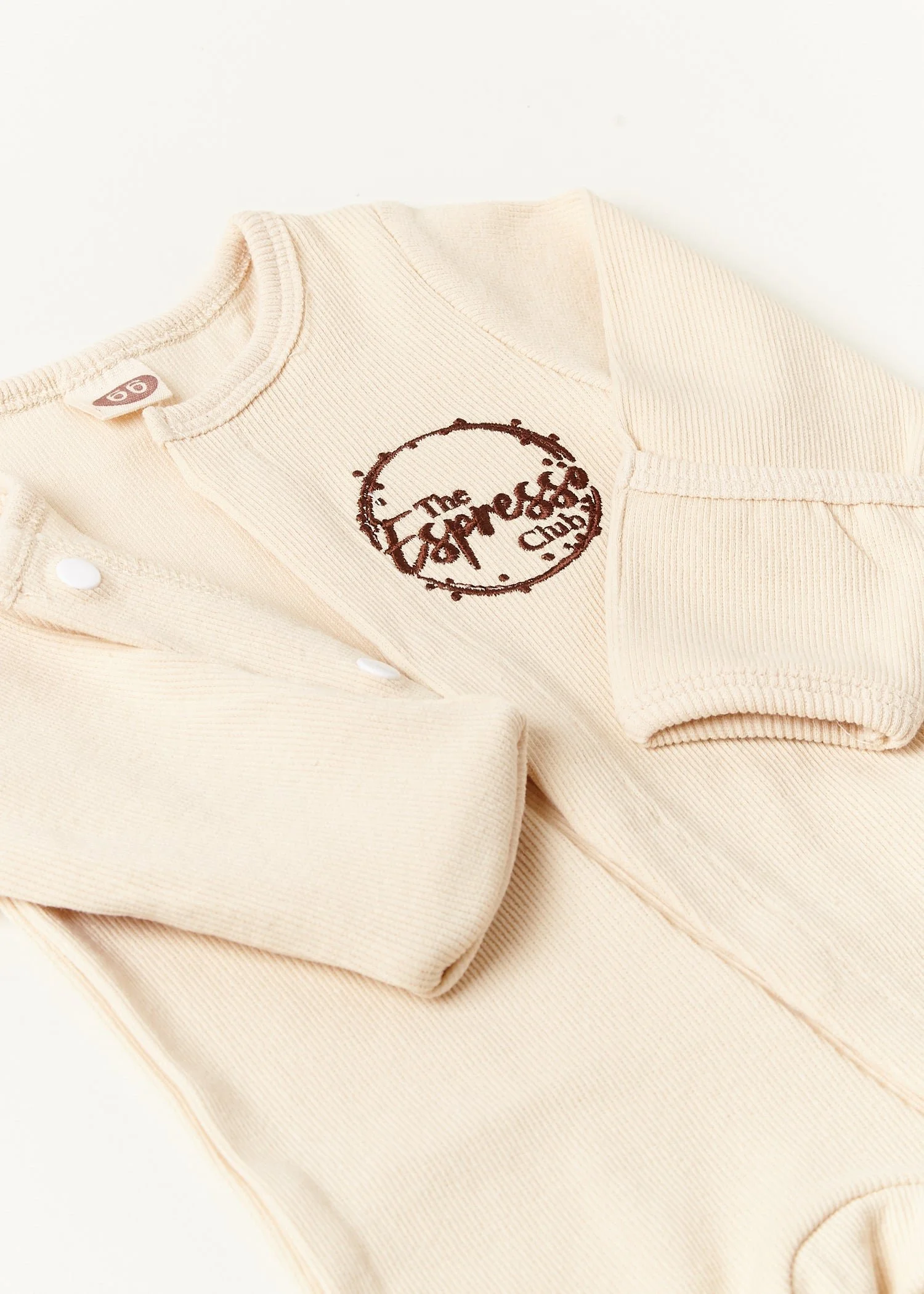 TEC-the-espresso-club-long-sleeve-sleepsuit-beige-03.jpg