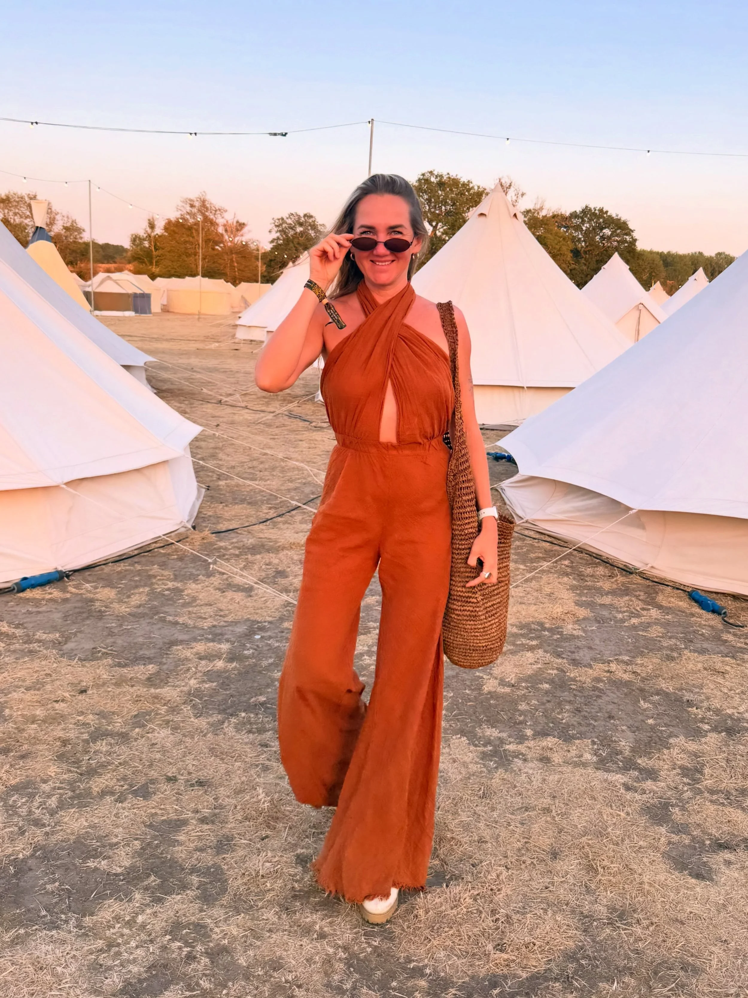 Up until recently I would have told you that festivals are not my thing.

My twenties were different. A career ladder, a long term relationship, no substances at all. The phase where you dance all night and are still going in a field at 8am got skipp